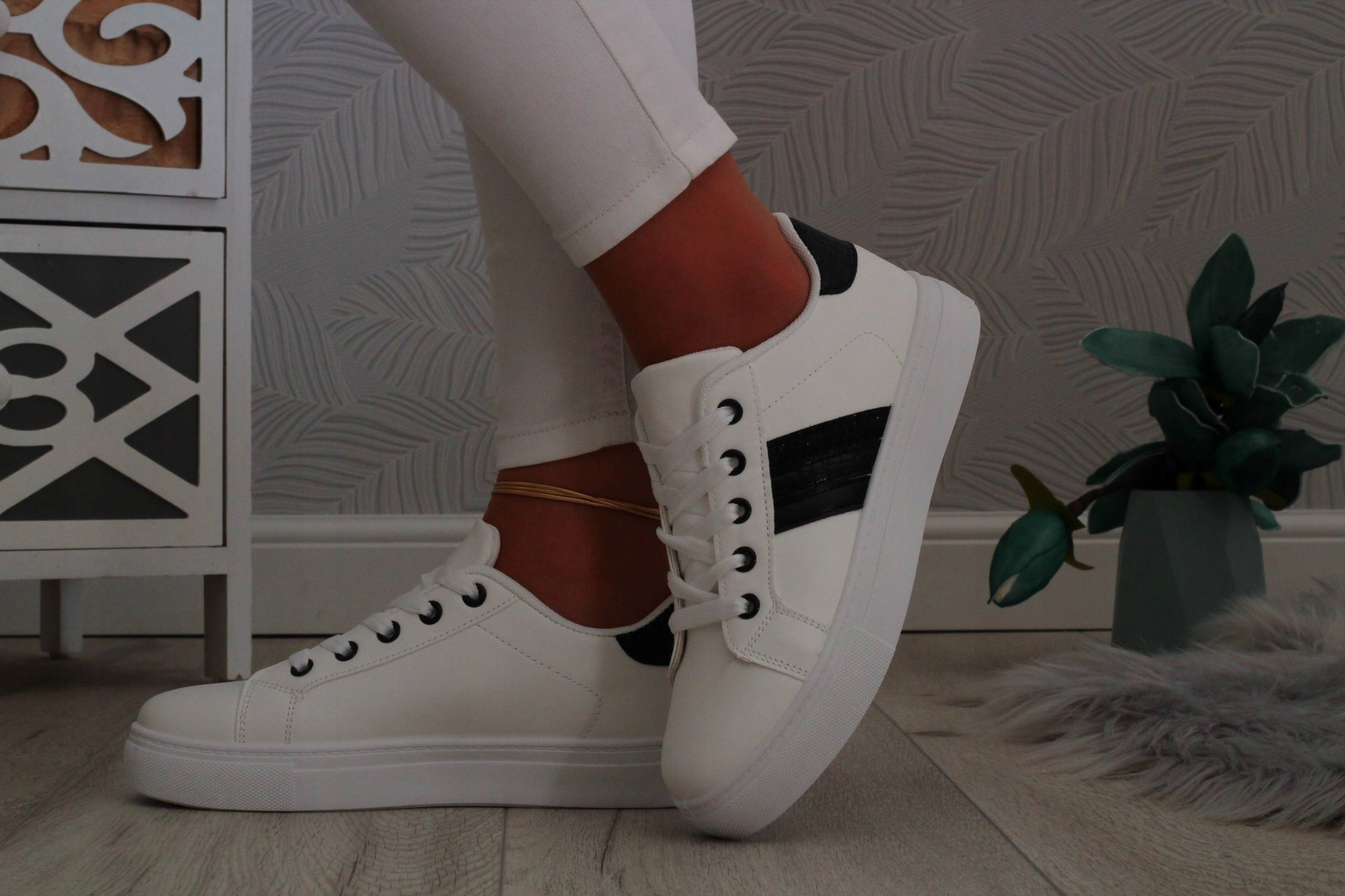 BUTY DAMSKIE ADIDASY SPORTOWE LEKKIE TRAMPKI Rozmiar 36