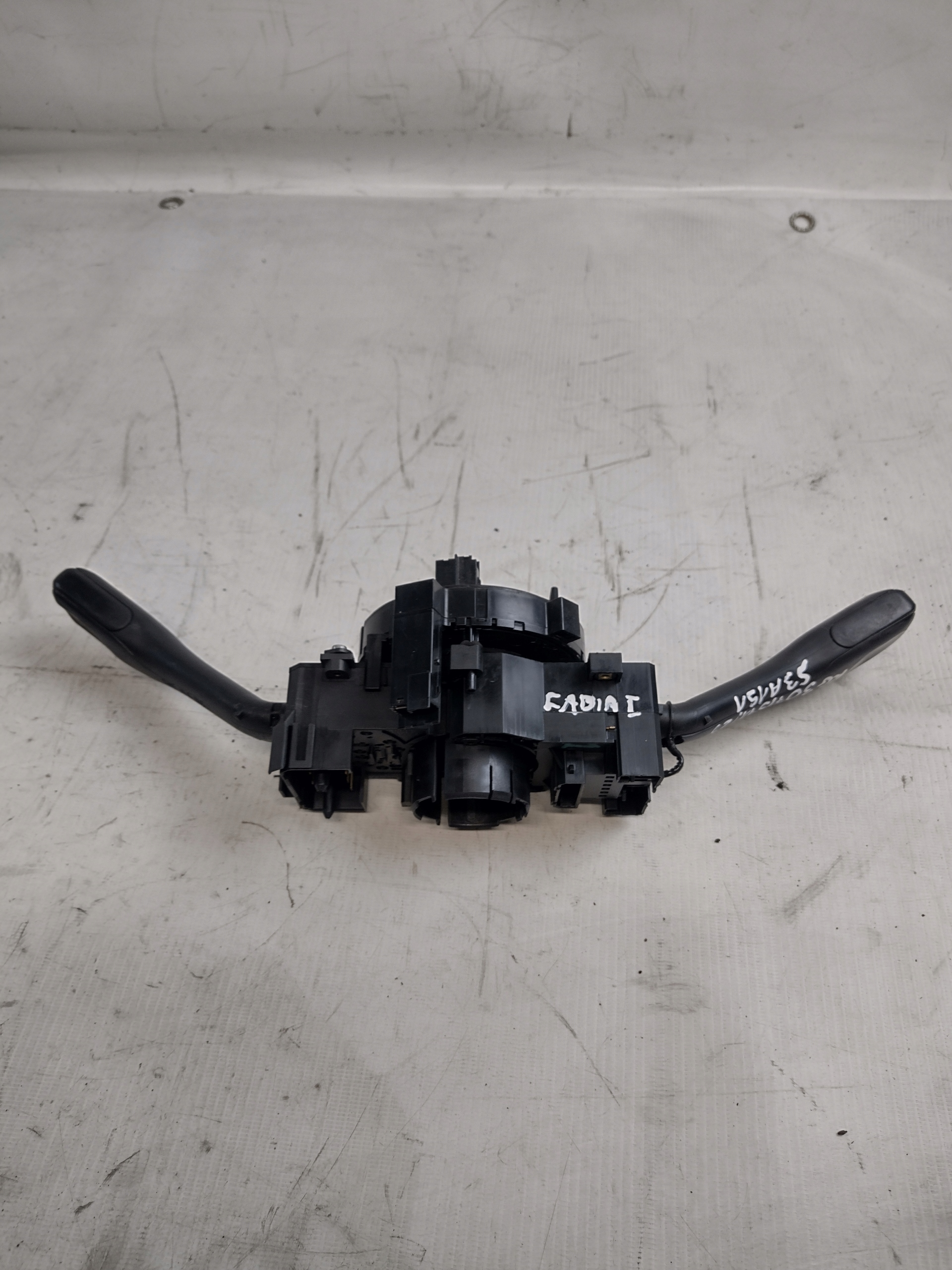 DEVIO LUCI TERGICRISTALLO TERGI Skoda Fabia e OE 8L0953513G