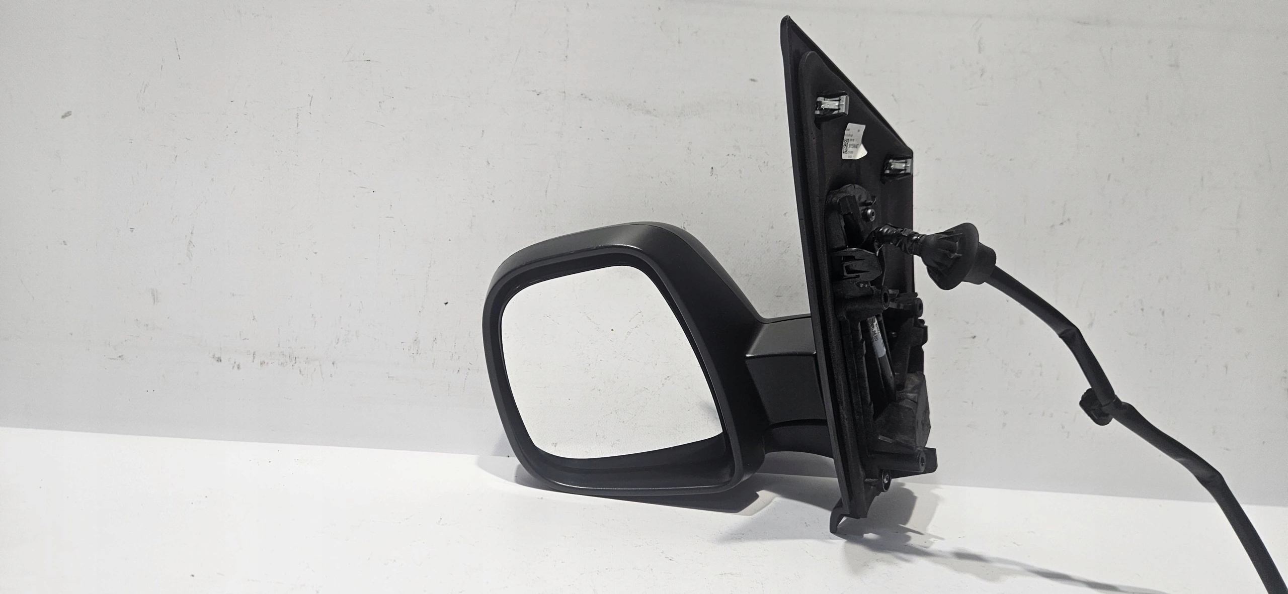 mirror left TOYOTA PROACE II 16- 5 PIN EUROPA