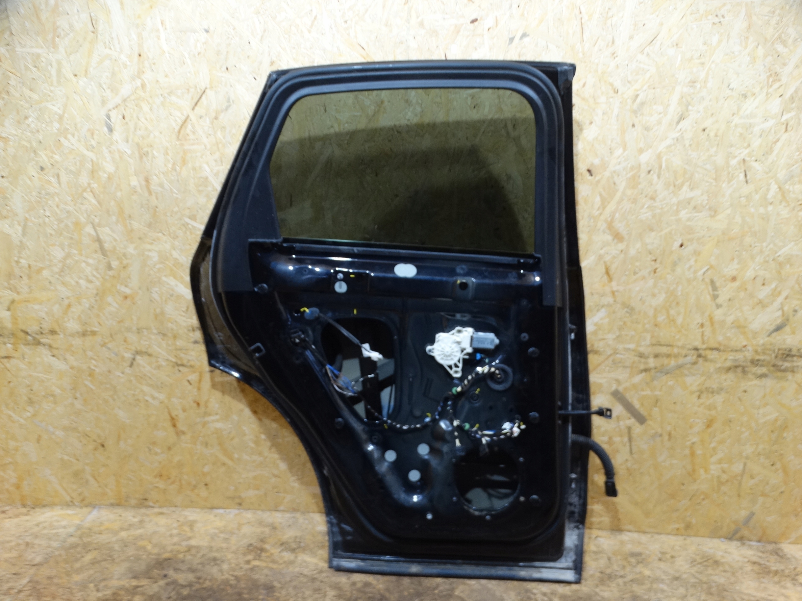 IDEALNE door rear. left PORSCHE CAYENNE 9Y SUV 1