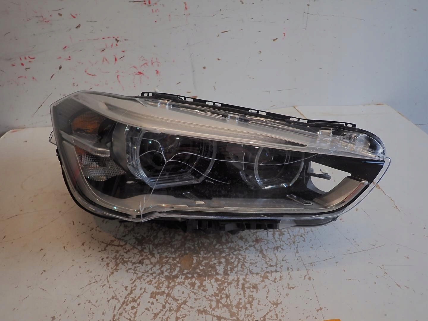 light front right BMW X1 F48 2016- FULL LED