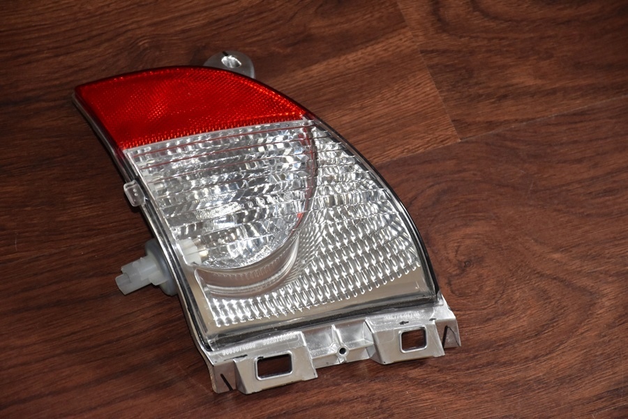 LAMPA ŚWIATŁA WSTECZNEGO CITROEN C3 II AIRCROSS EU