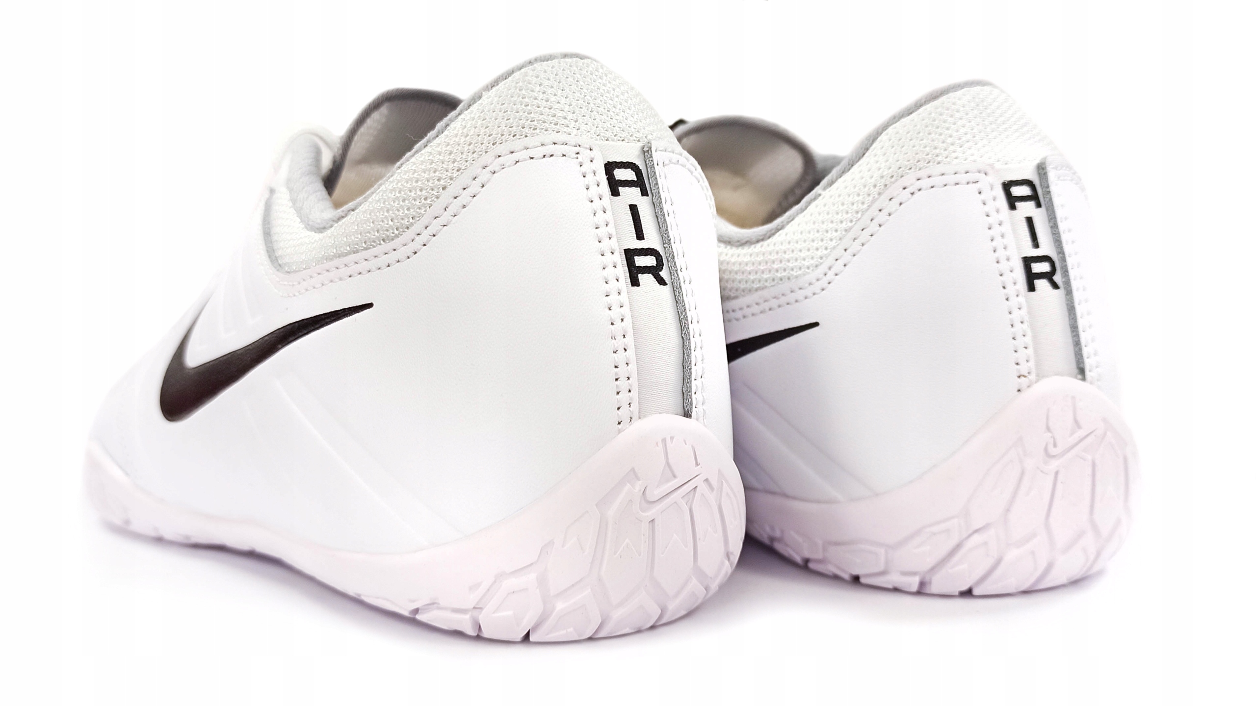 Nike Air Pernix 818970 100 rozmiar 42 + gratis Rozmiar 42