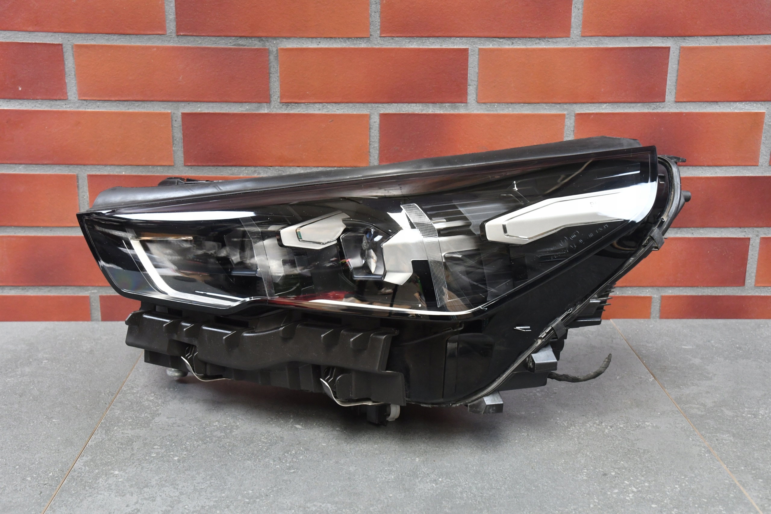 light left complete BMW 5 G60 G61 5A878C5 EUROPA
