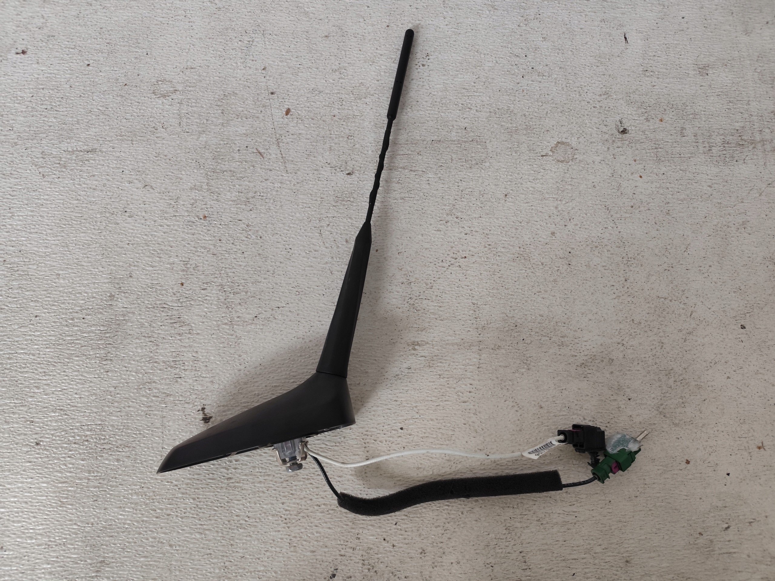 CHEVROLET TRAX MOKKA 2013 ANTENA RADIA dach
