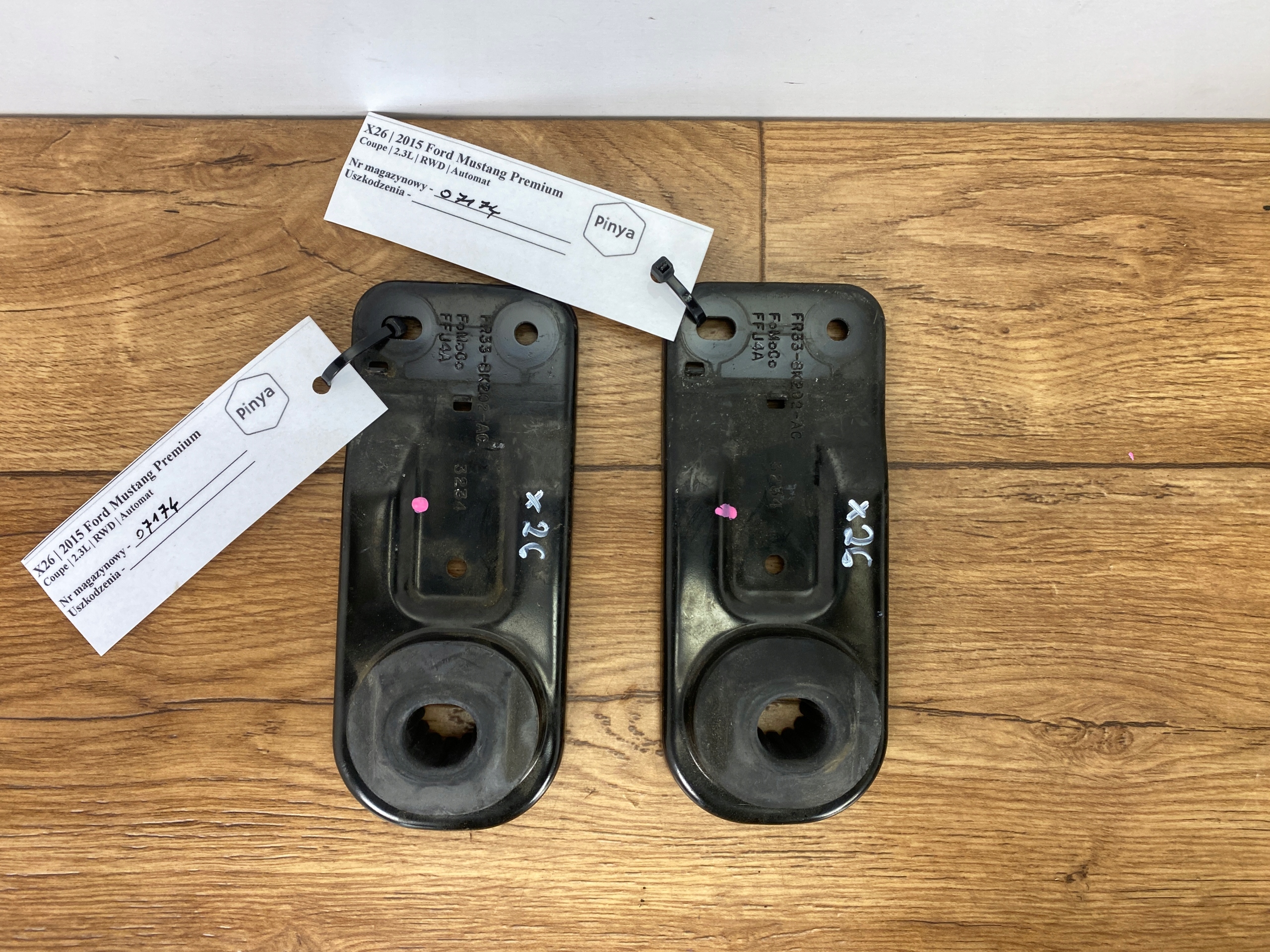 Support plaque Radiateur Ford Mustang VI 2015+ USA
