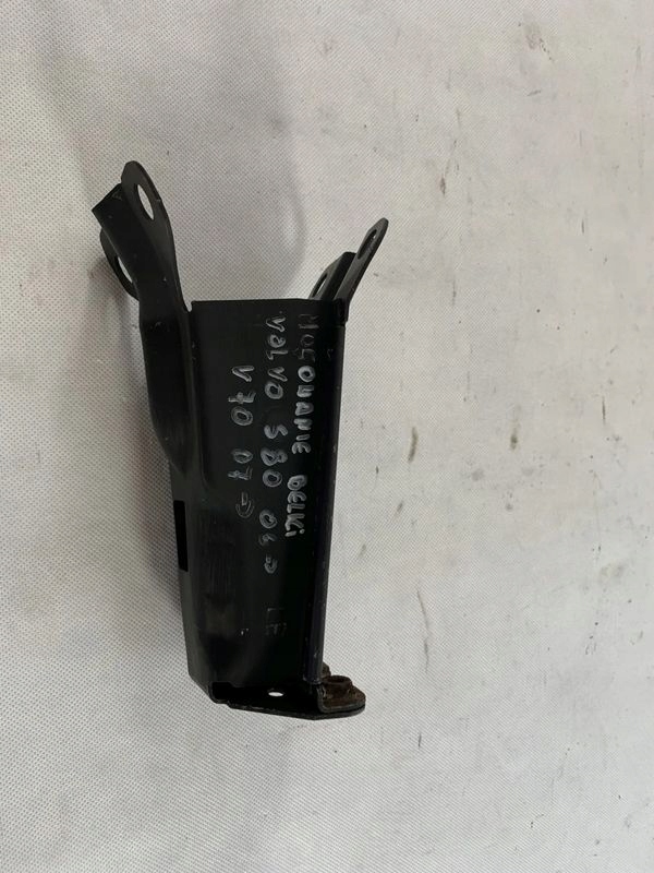 Volvo S80 06r V70 07r holder siders right front front s 80 v 70