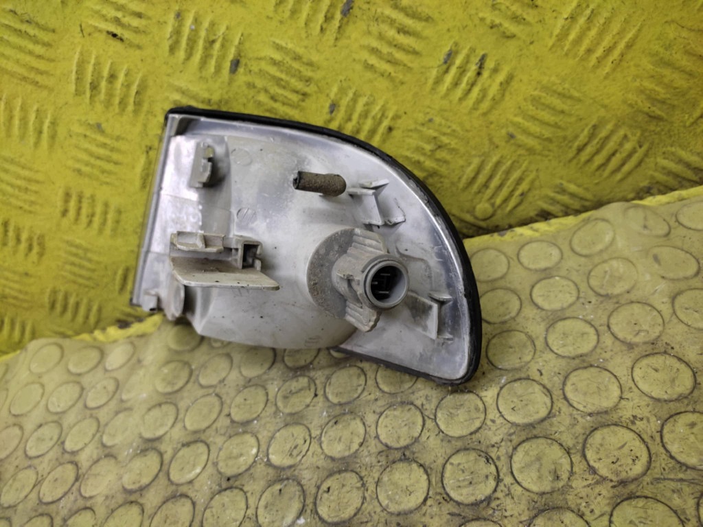 AUDI A4 B5 indicatore direzione destra anteriore