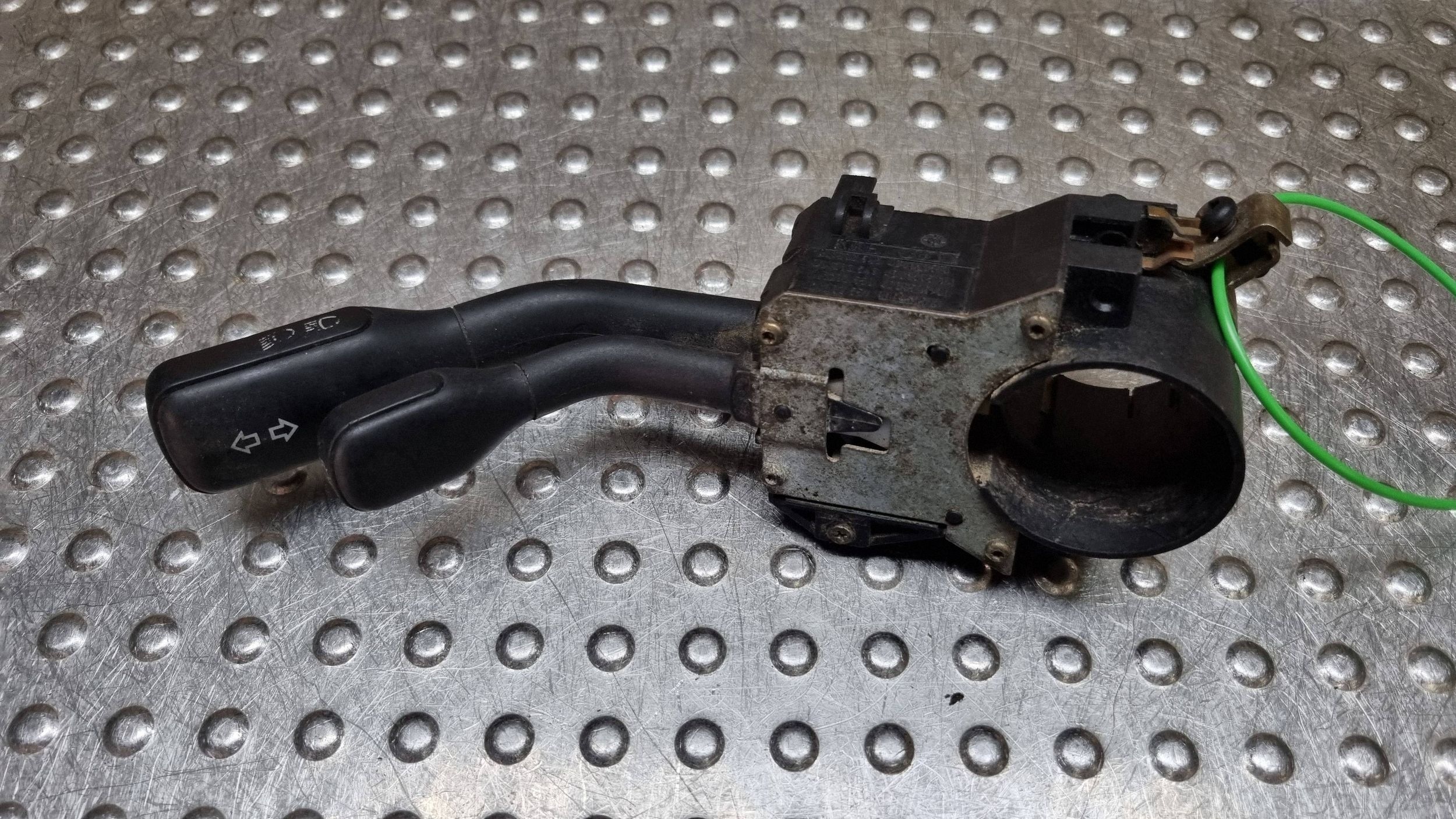 commodo commande levier commodo sous volant 4D0953513 4D0953513A 4D0953513C AUDI A4 B5