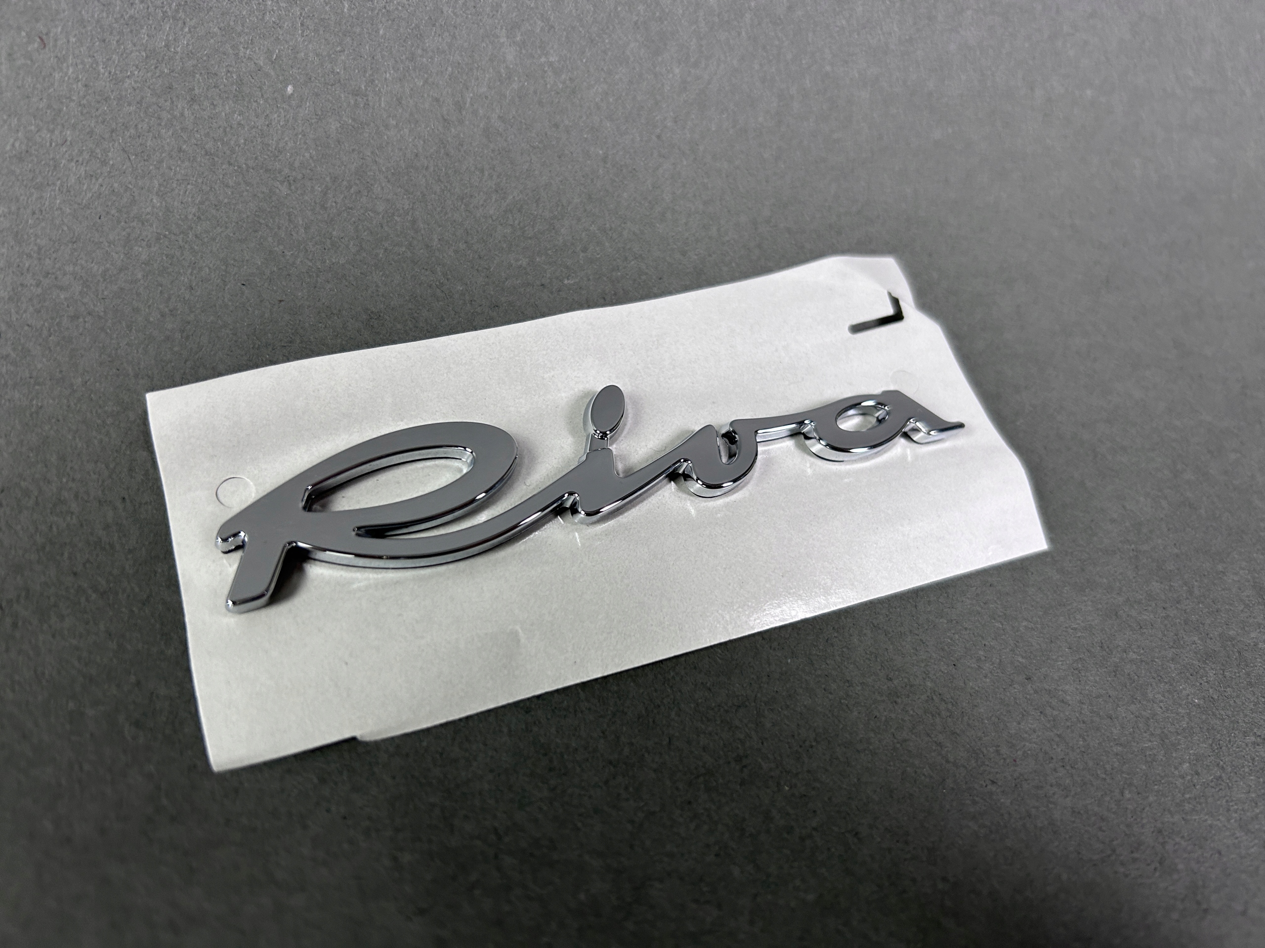 логотип Emblemat FIAT 500 735655420