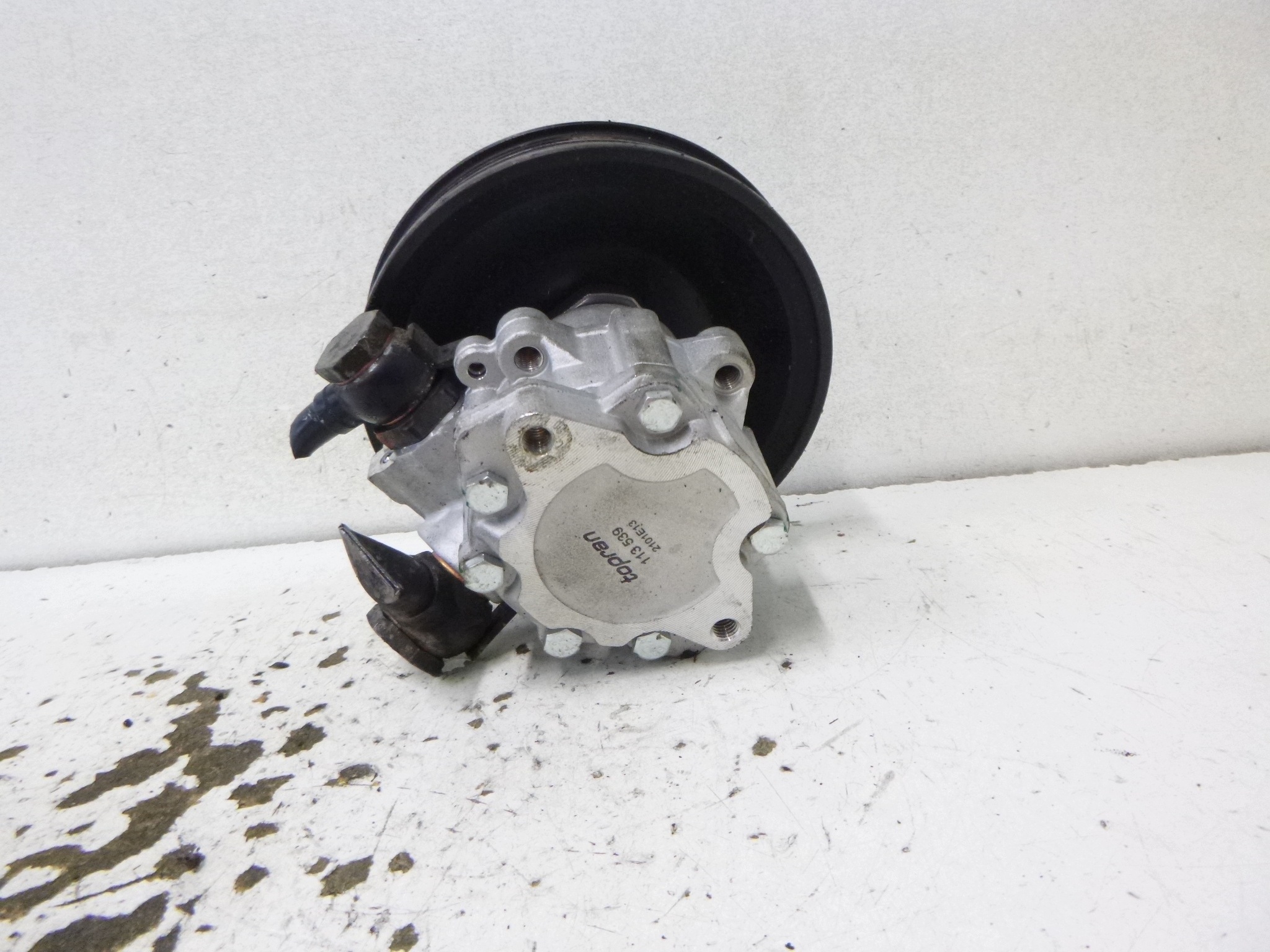 servo pump VW T4 2.4 D 2.5 TDI Topran 113539 z kolem