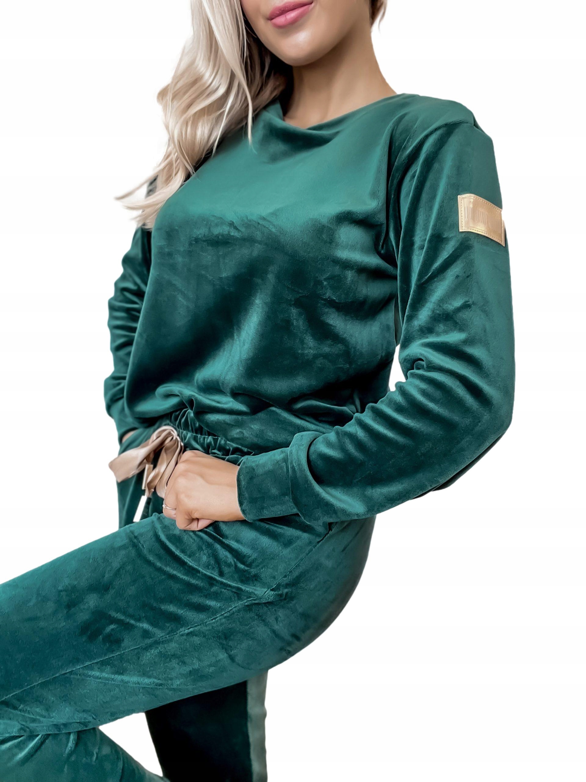 

Welurowy Komplet Premium Z Wiązaniem Kolory - M
