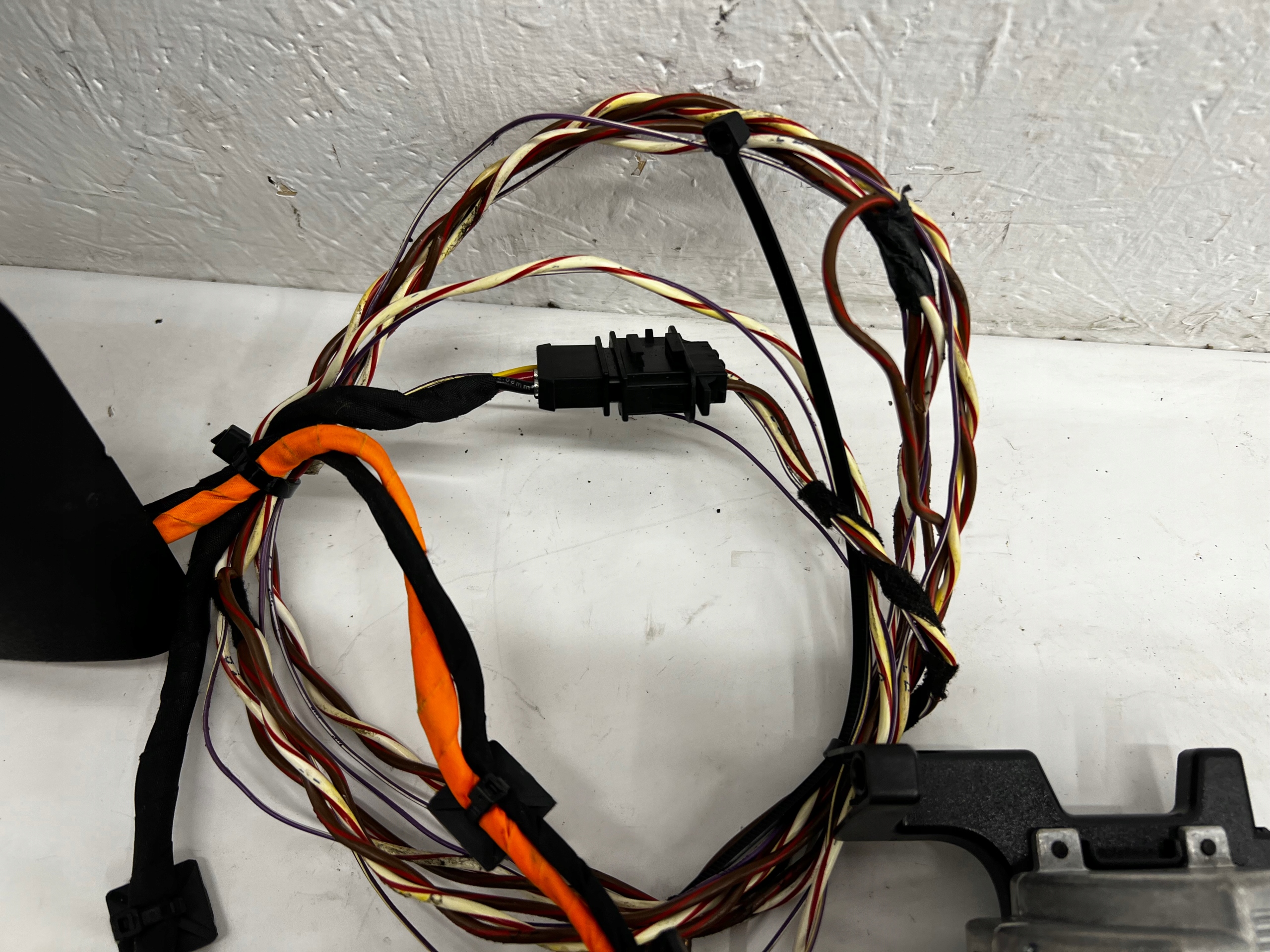 grid air conditioning devices TUNELU control unit 230V + wiring VW PASSAT B8