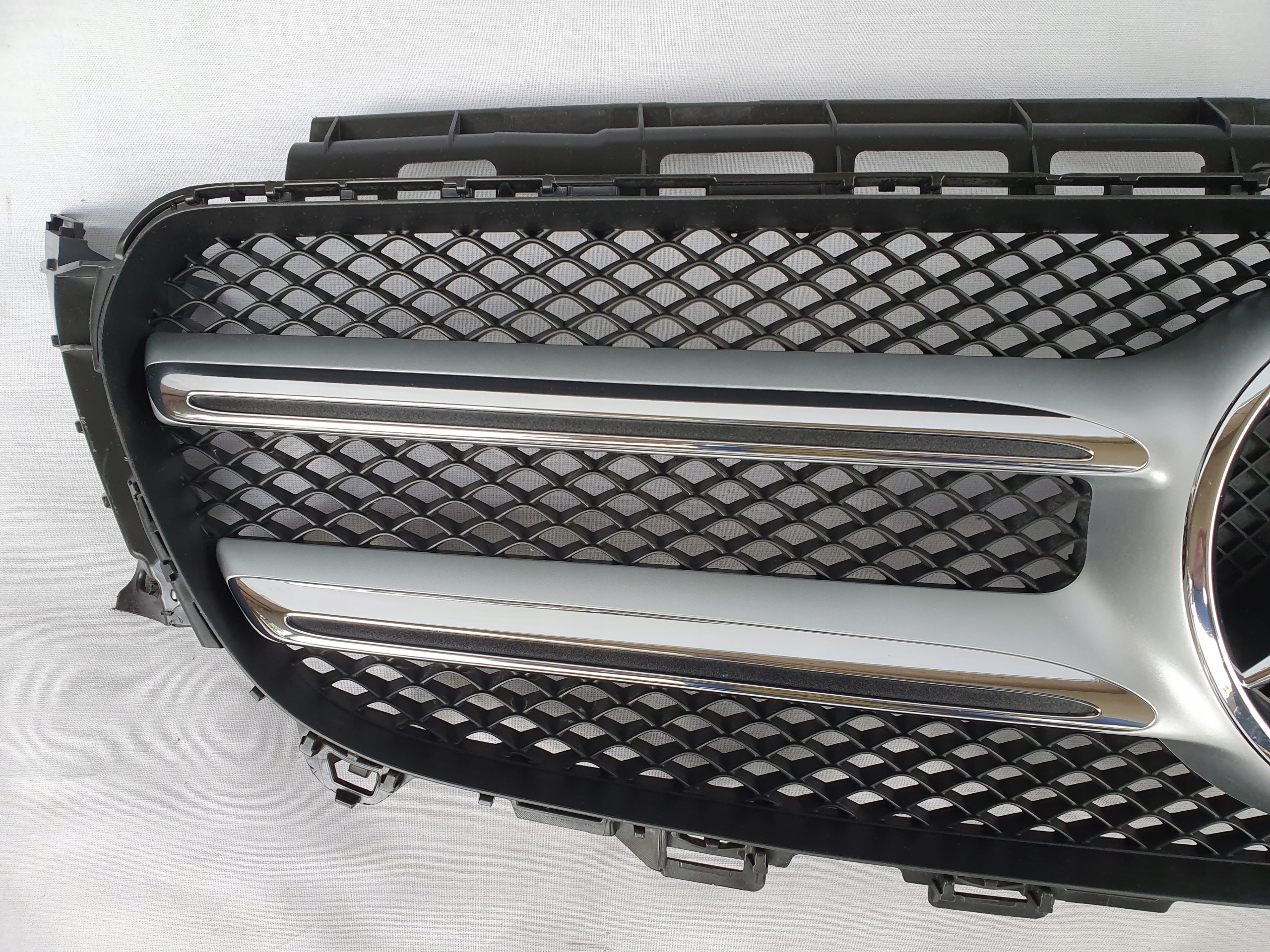 Mercedes-Benz E-Klasse W213 Kühlergrill FRONTGRILL Kühlergitter A2138880000 - Thumbnail 3
