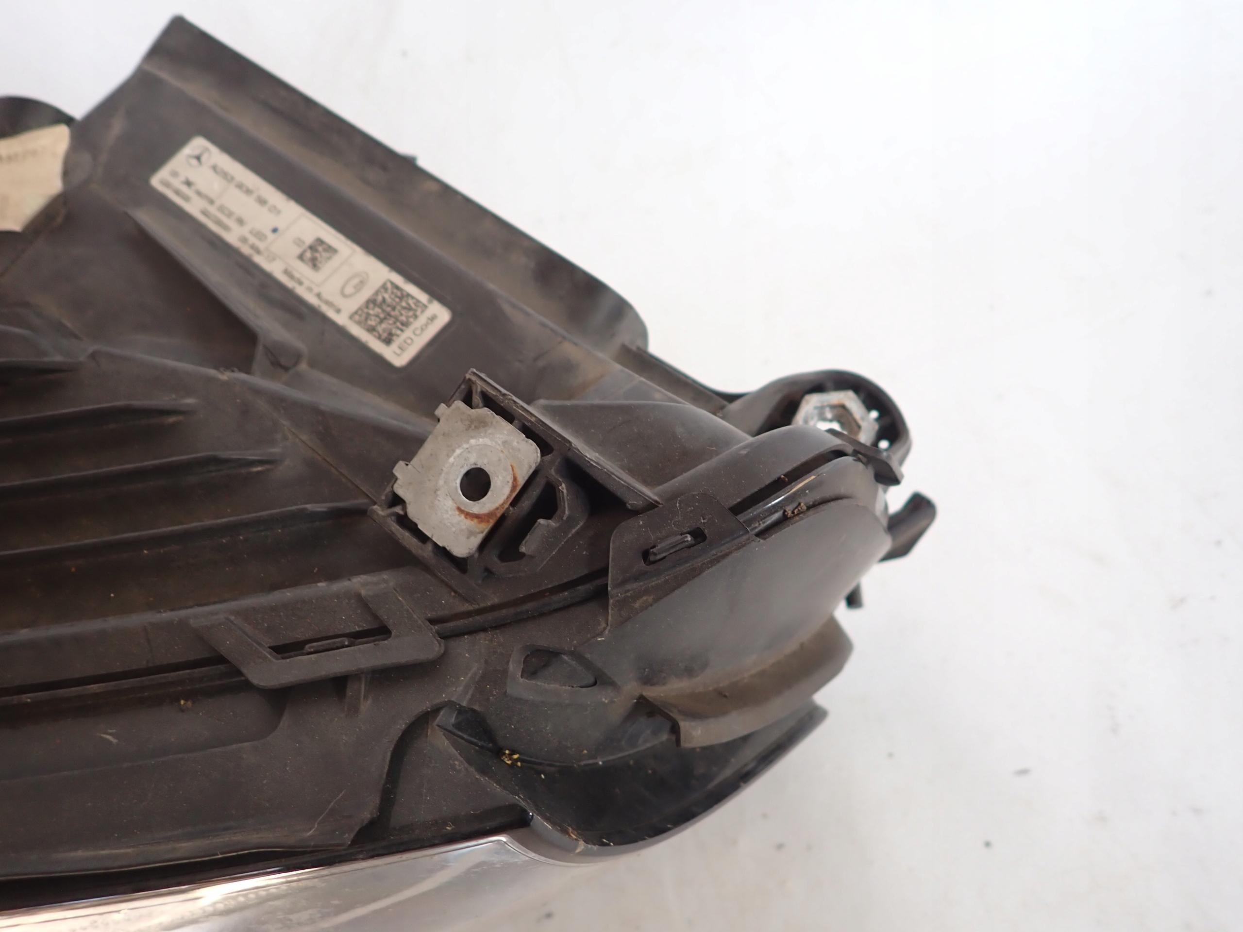 MERCEDES GLC W253 15-19 FULL LED light right front