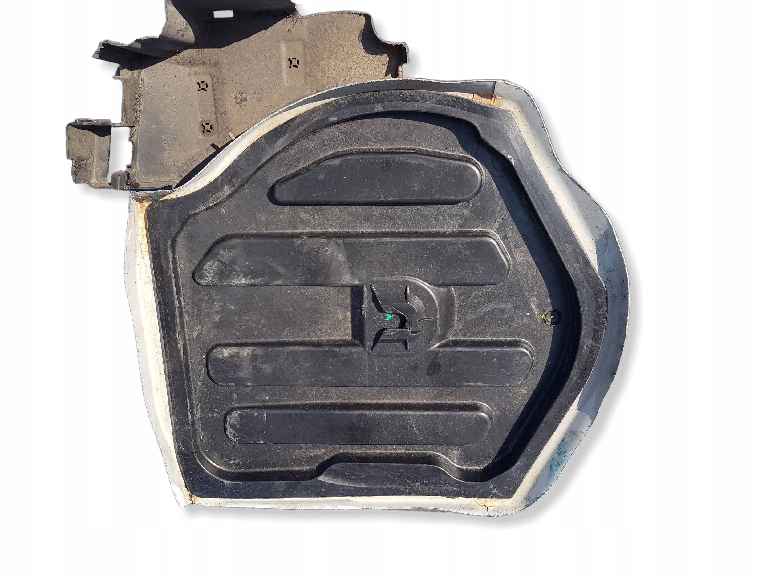 MERCEDES W212 sump floor boot 2126100075