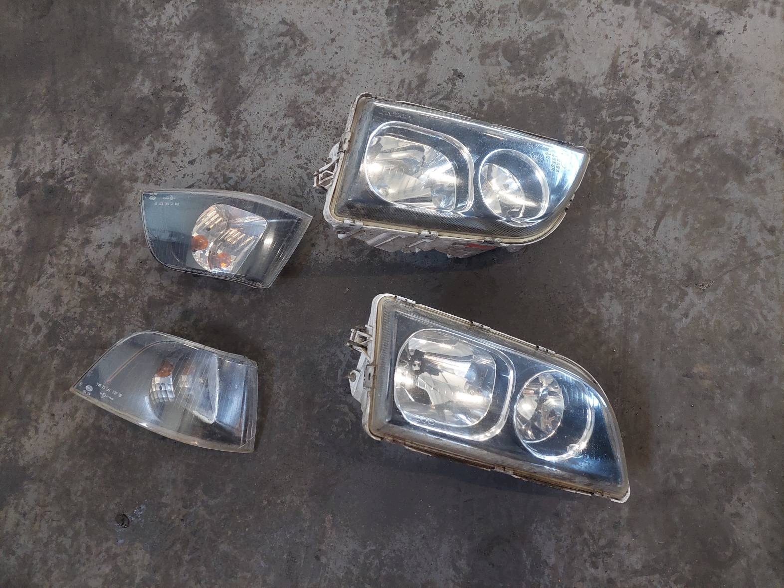 complete front bonnet bumper light fender VOLVO V40 and LIFT 329-52