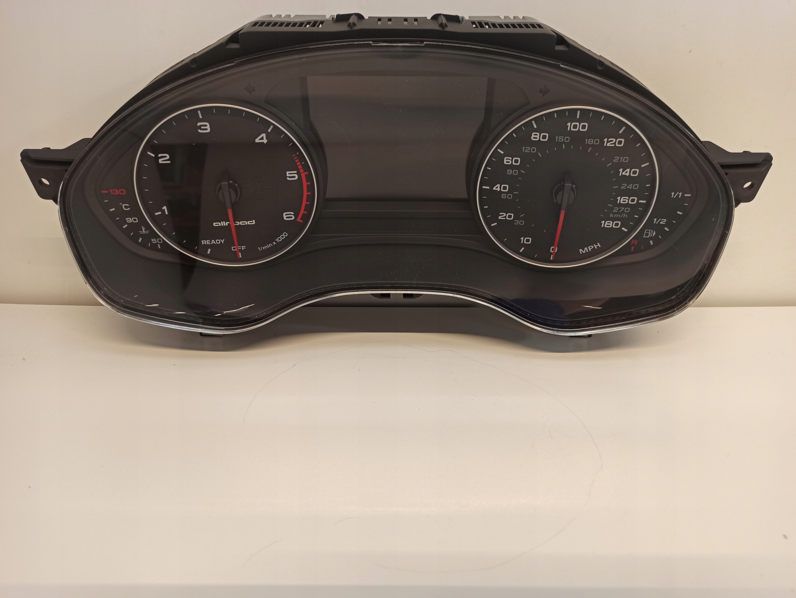 Одометр часы AUDI A6 C7 4G9920951G MPH / KMH