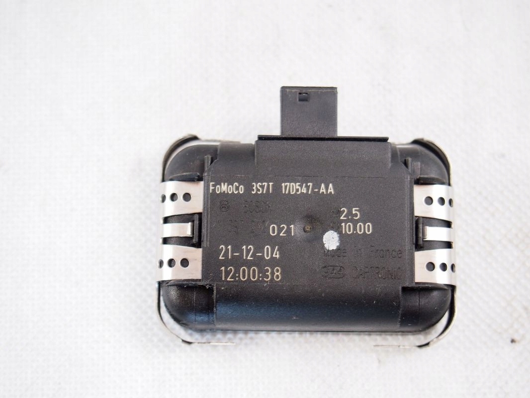 Ford Focus 2 II Ghia 04-07r Sensor sensor Regen 3S7T17D574-AA