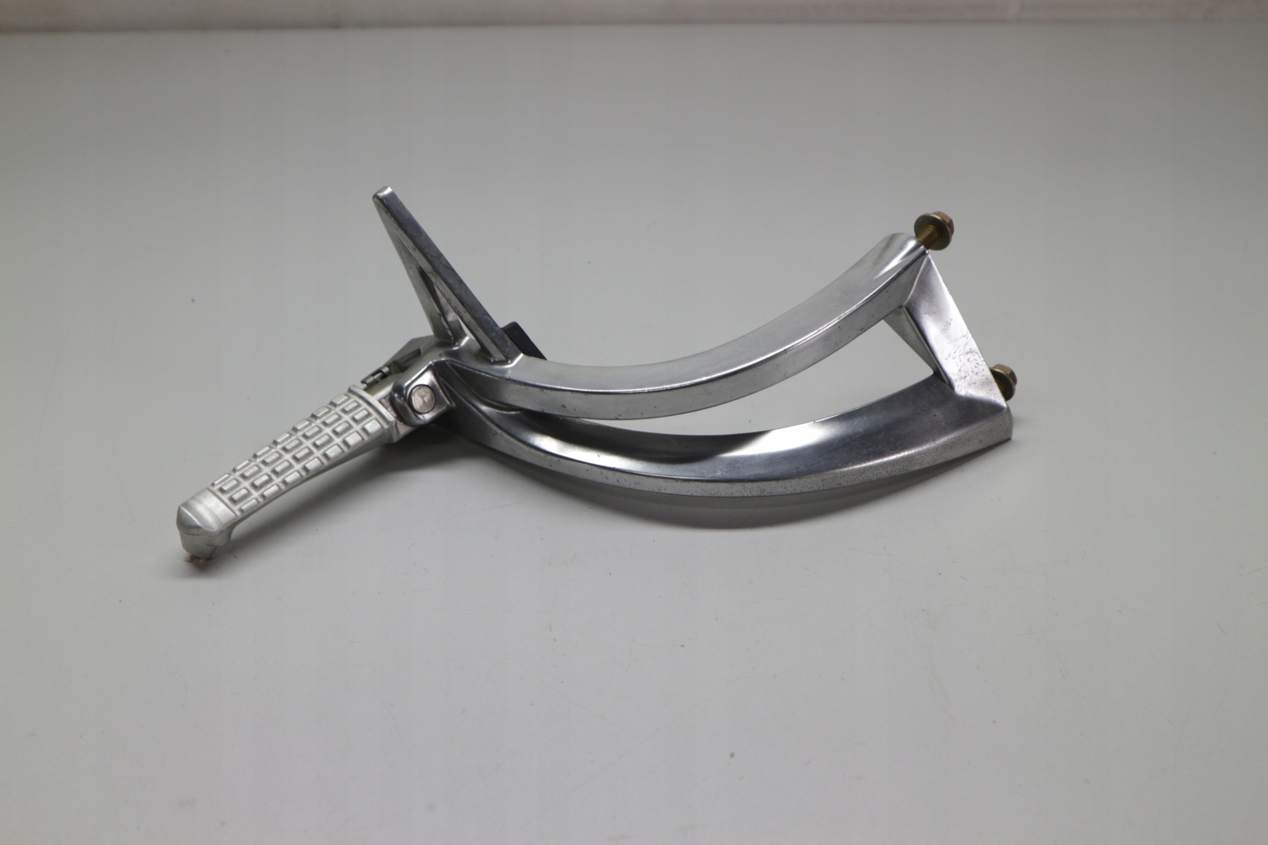 TRIUMPH SPEED TRIPLE SET ПОДСТАВКА ДЛЯ НОГ