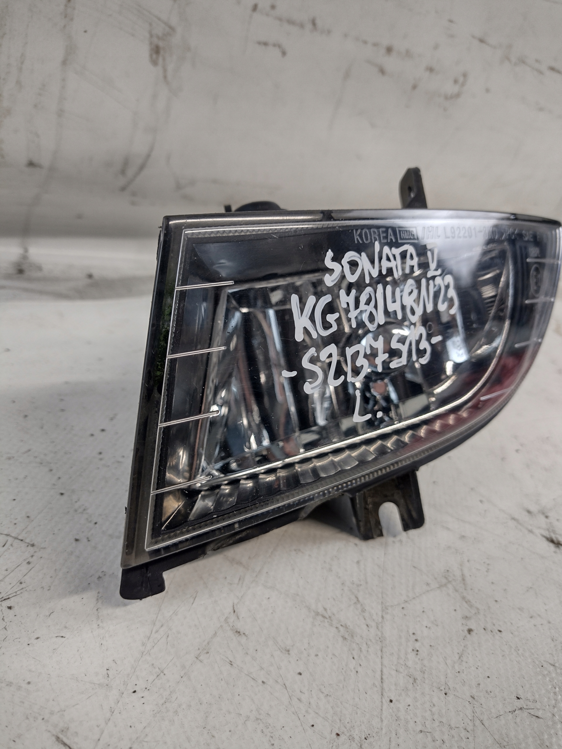 fog light left Hyundai Sonata V 92201-3K0