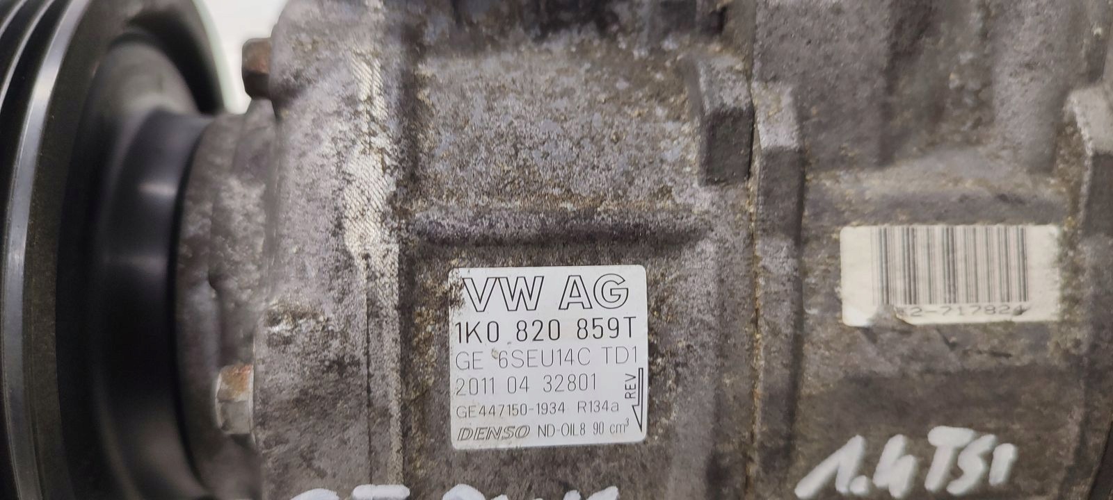 compressor of the air conditioning compressor; VW Golf VI plus 1,4 TSI