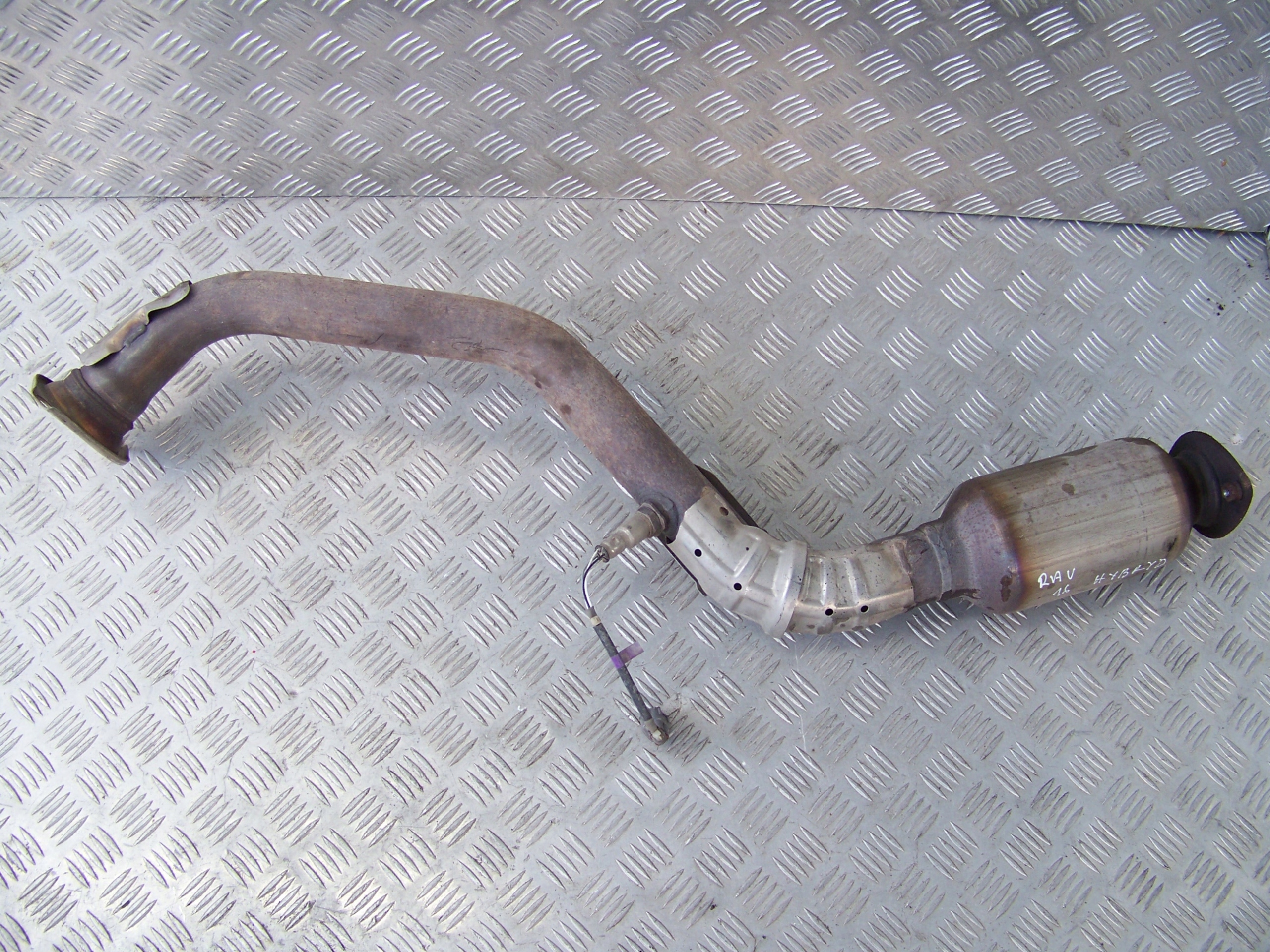 TOYOTA RAV 4 IV 16 19 KATALIZATOR 2.5 HYBRYDA