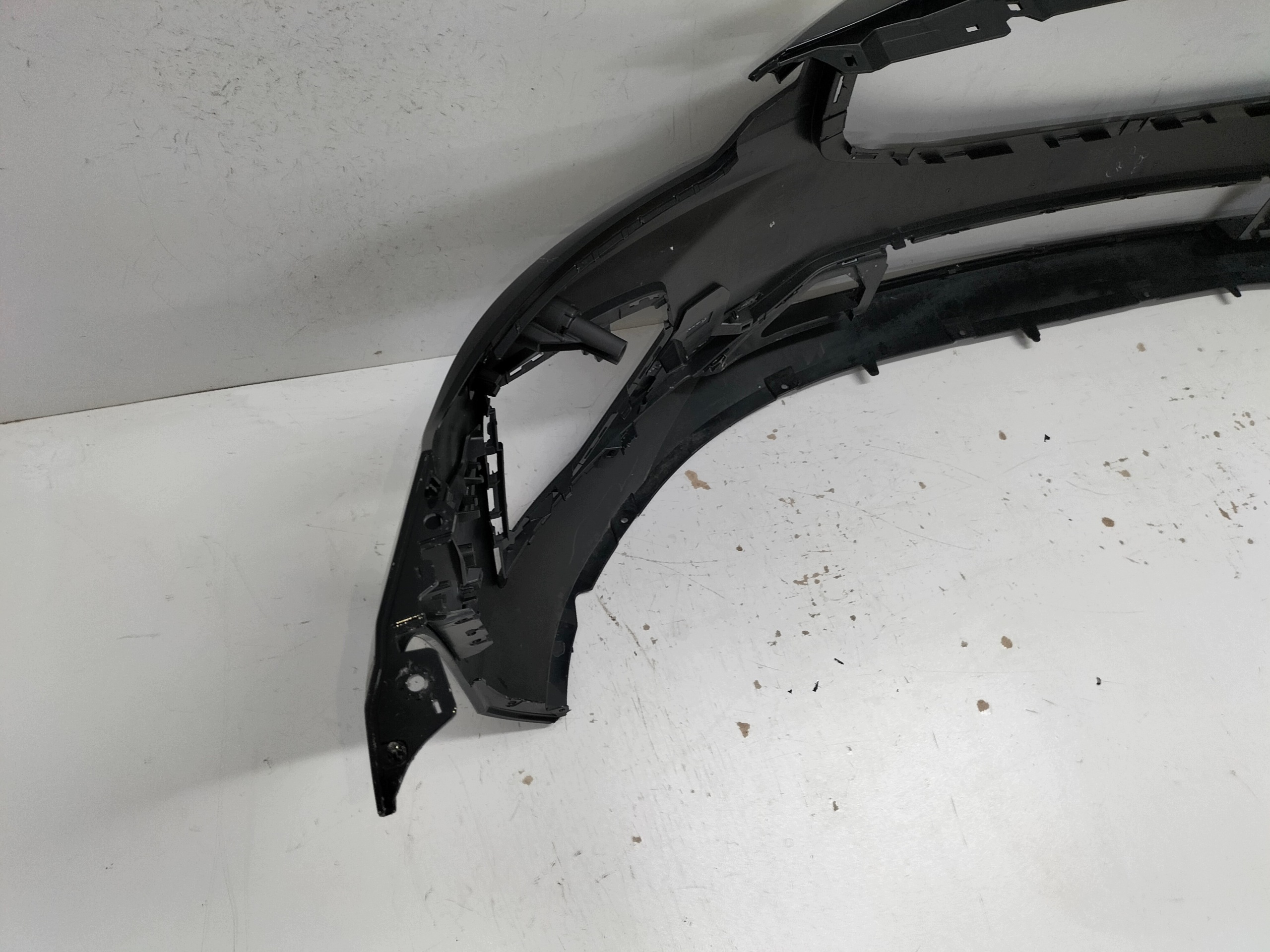 front bumper front VOLVO S60 III V60 II 18- R-DESIGNE