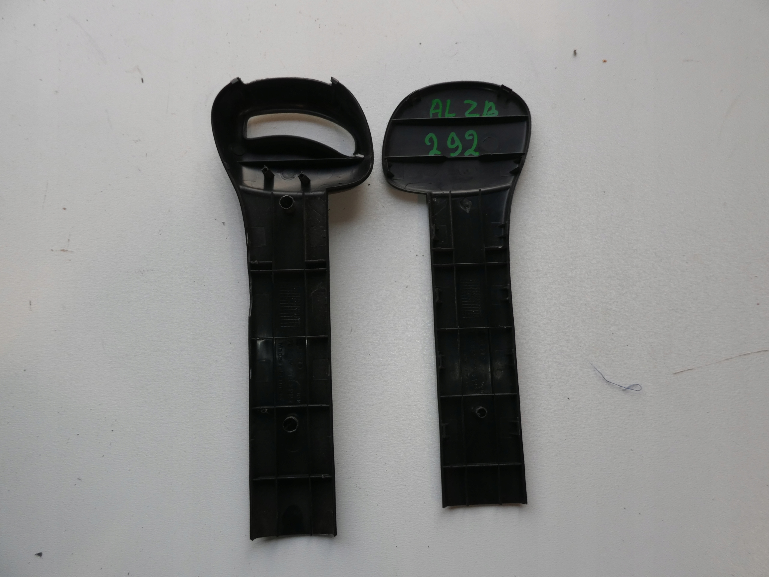 SCATOLA PLASTICA VW T4 7H0857823
