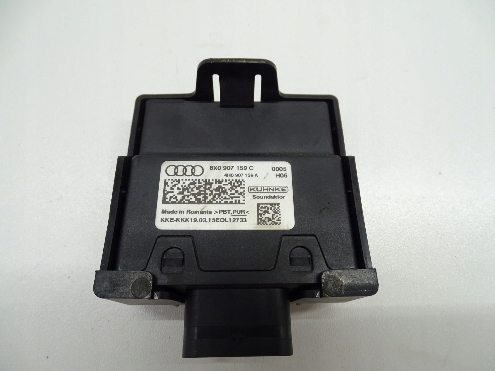 control unit module DZWIEKU of the engine AUDI A1 S1 8X0907159C