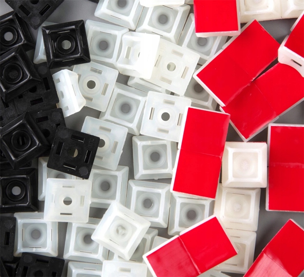 

Podstawa Samoprzylepna 20mm x 20mm Czarna 50 sztuk