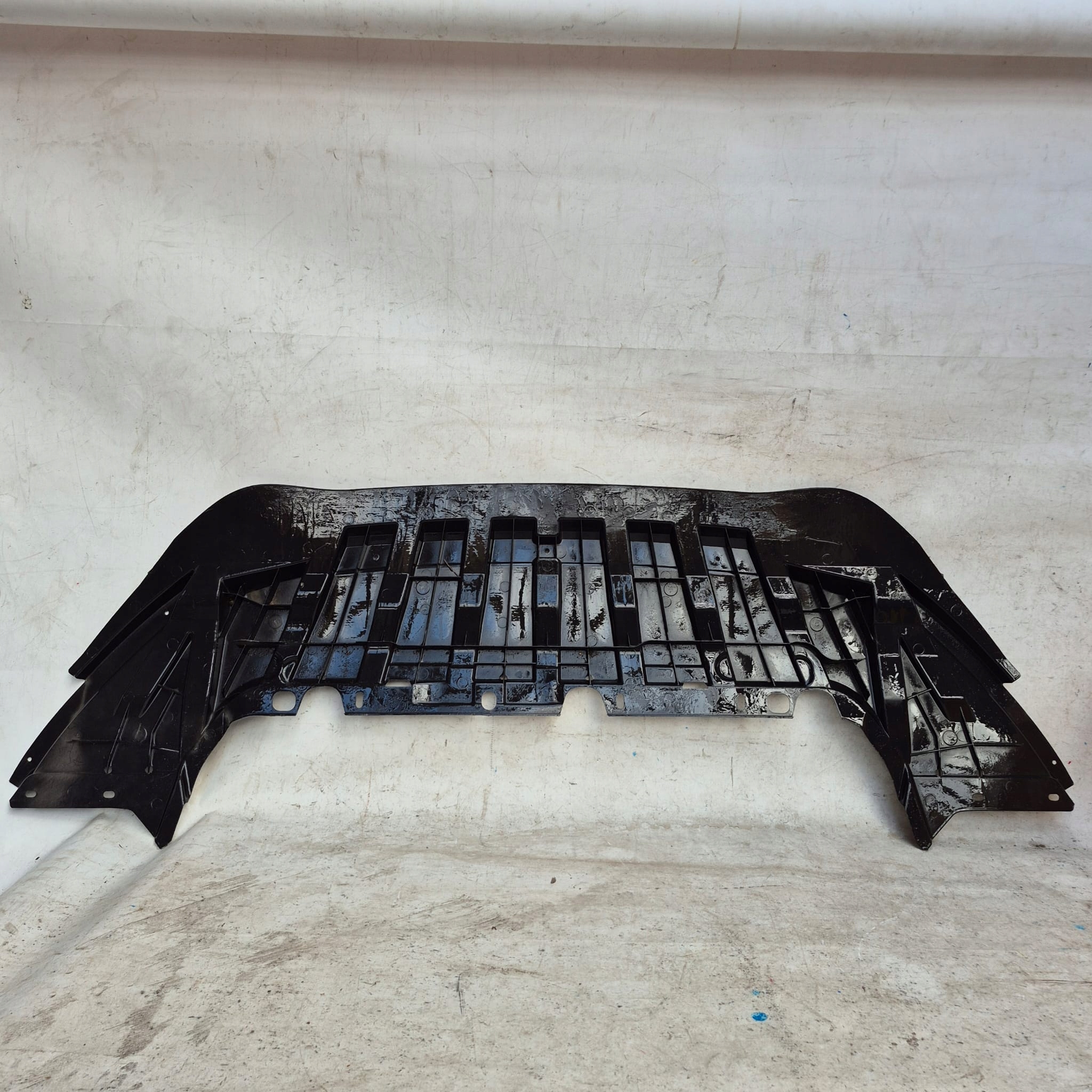 FORD TRANSIT CONNECT II 2 MK2 12-17 Blende Abdeckung abdeckung unter Stoßstange