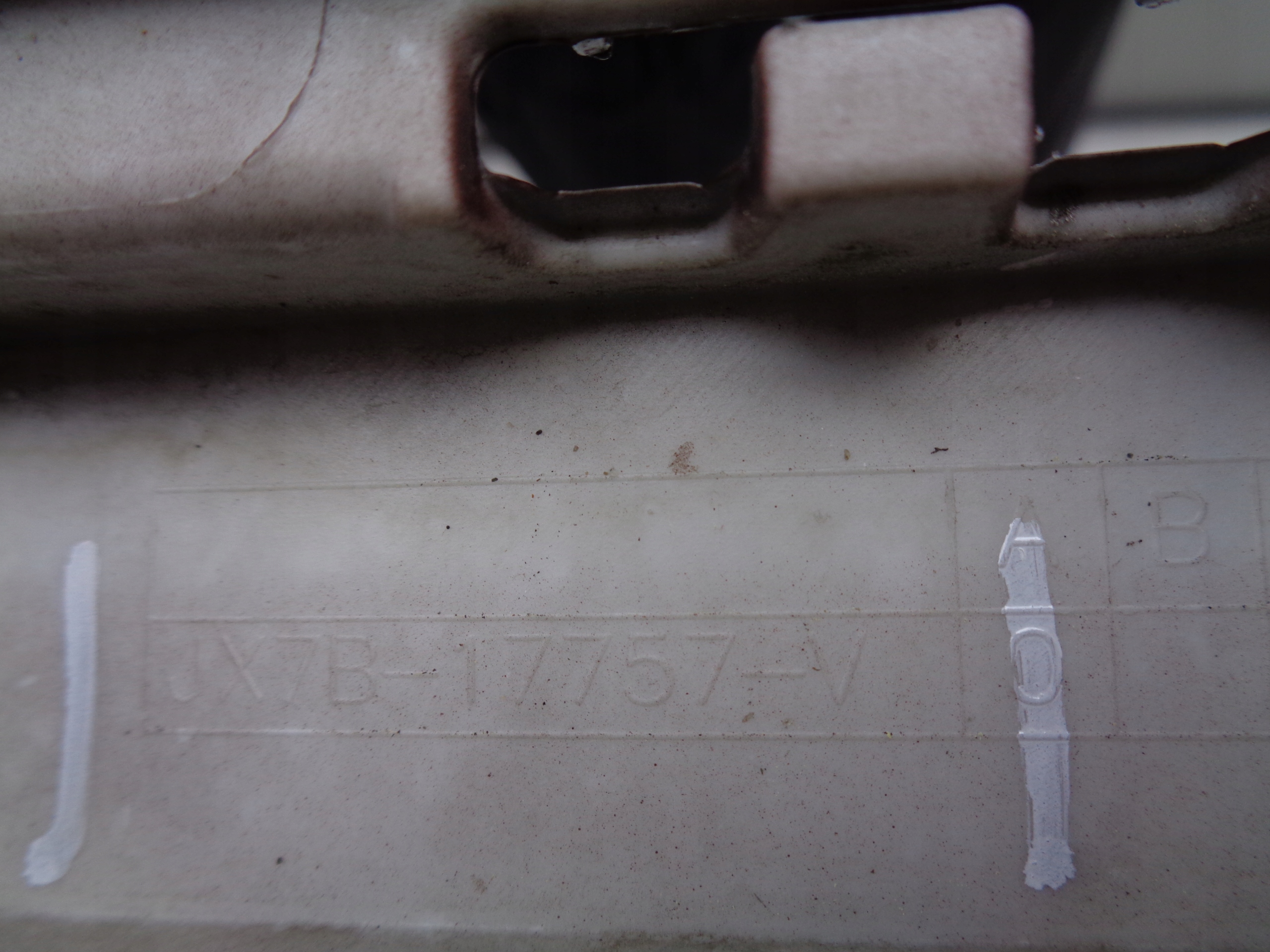 FRONTSTOSSSTANGE FORD FOCUS MK4 18- VIGNALE NR 40745