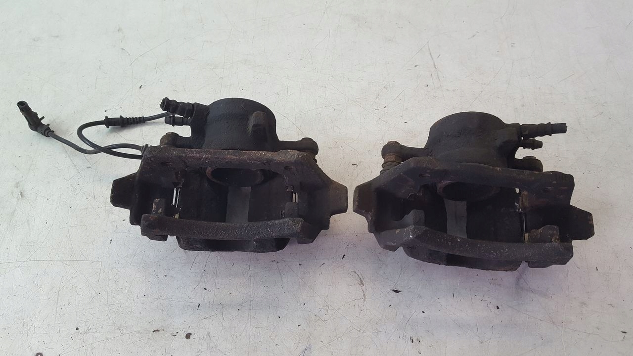 caliper front front Mercedes W169 2,0 CDI