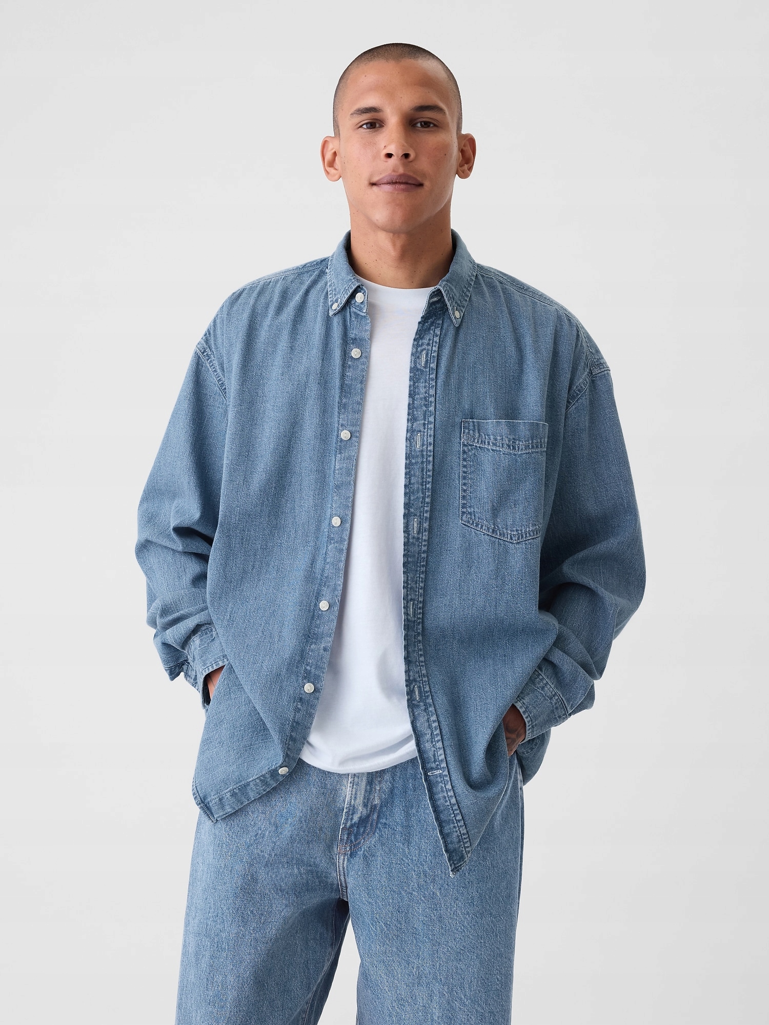 Gap Džínová oversize košile barevná
