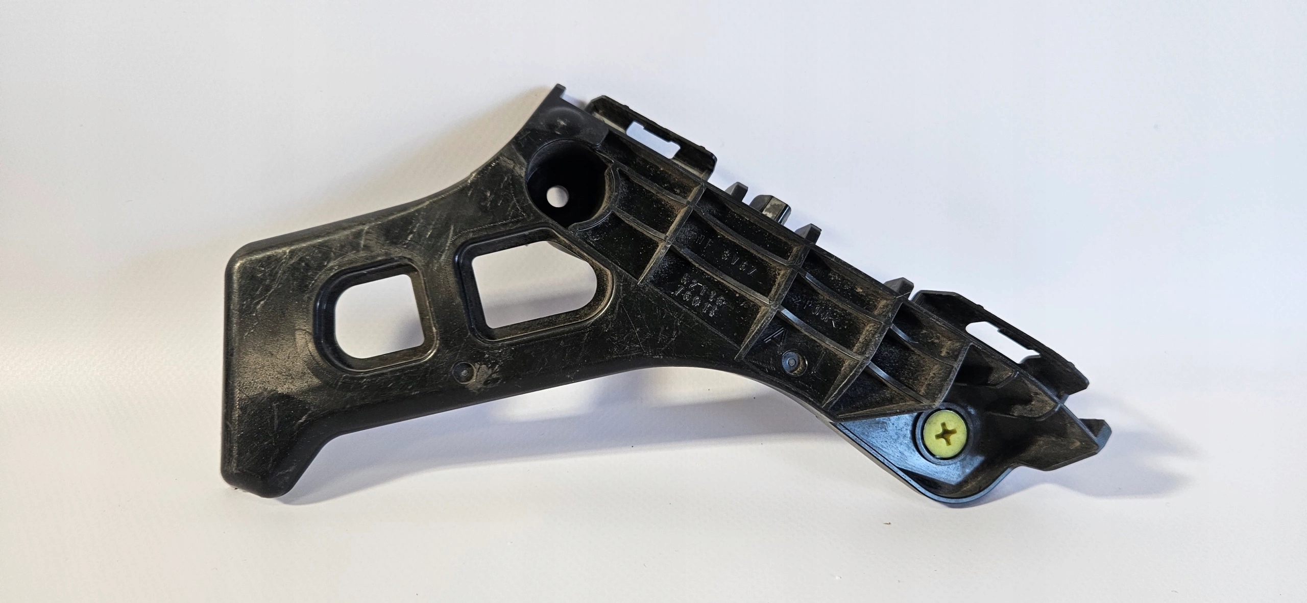 bumper bracket left front LEXUS CT 10- original
