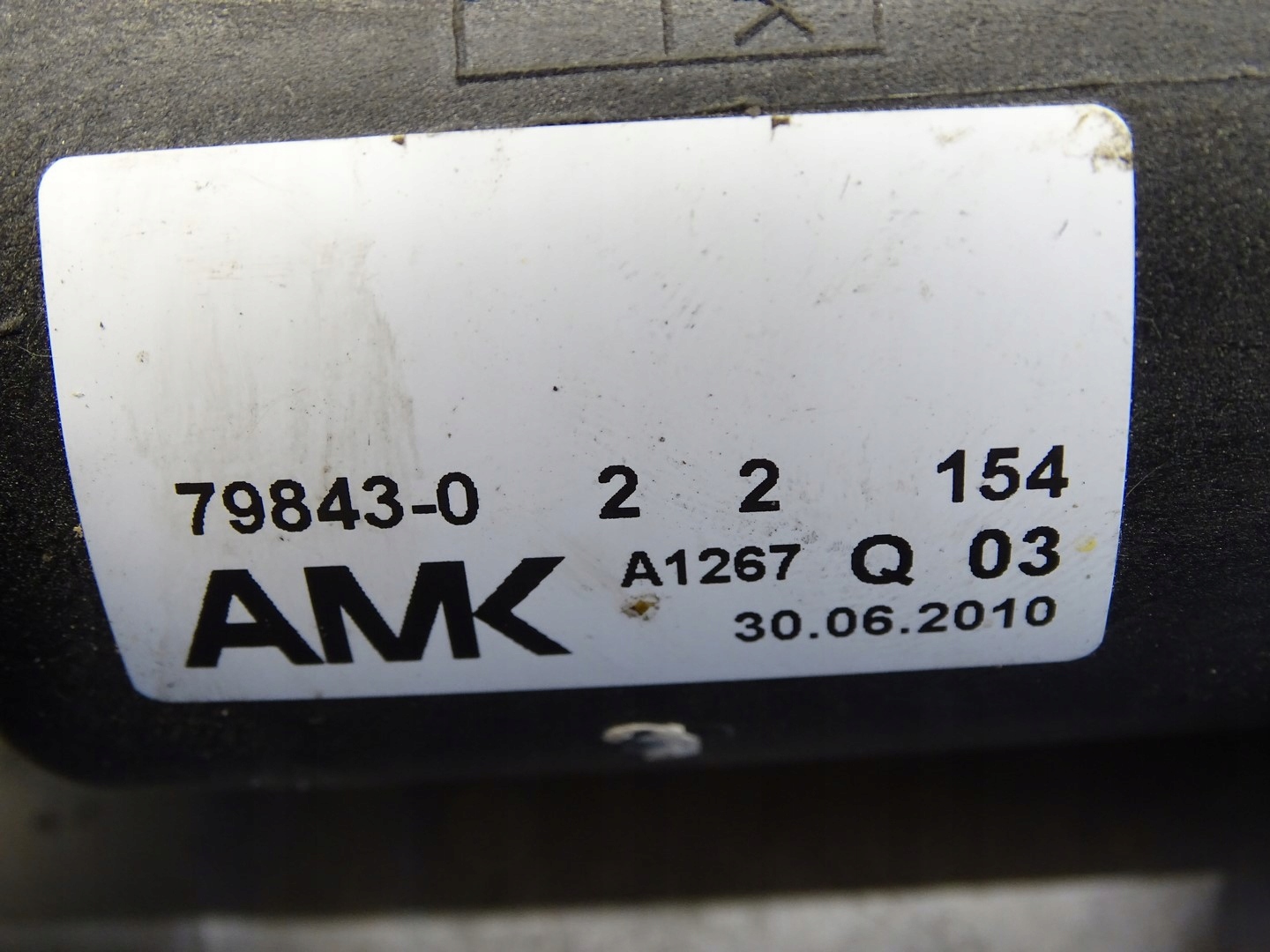 compressor; springing PNEUMATYCZNEGO JAGUAR XJ X351 AW933B484AF