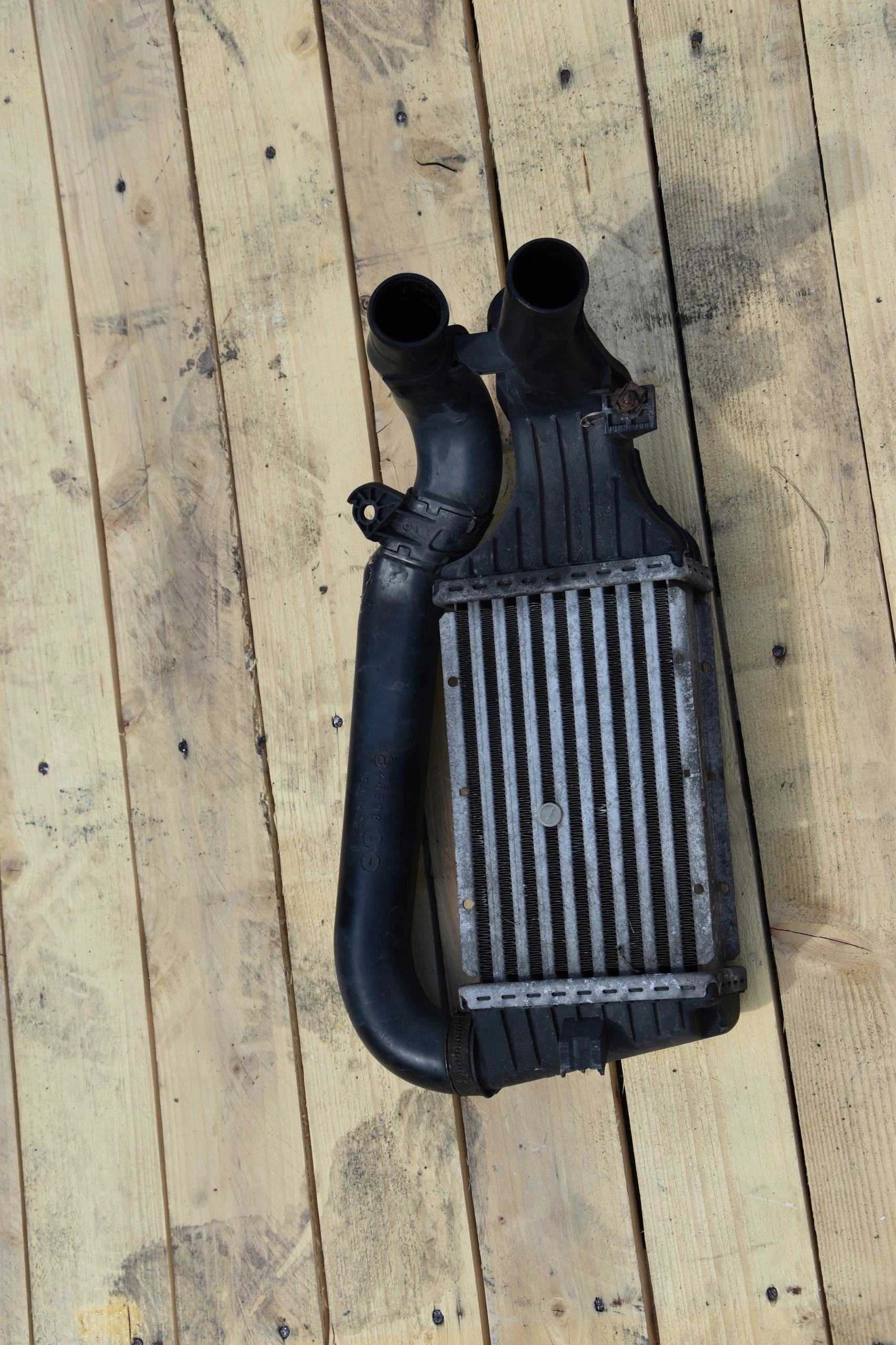 CHŁODNICA INTERCOOLER OPEL 24406701 Producent części Inny