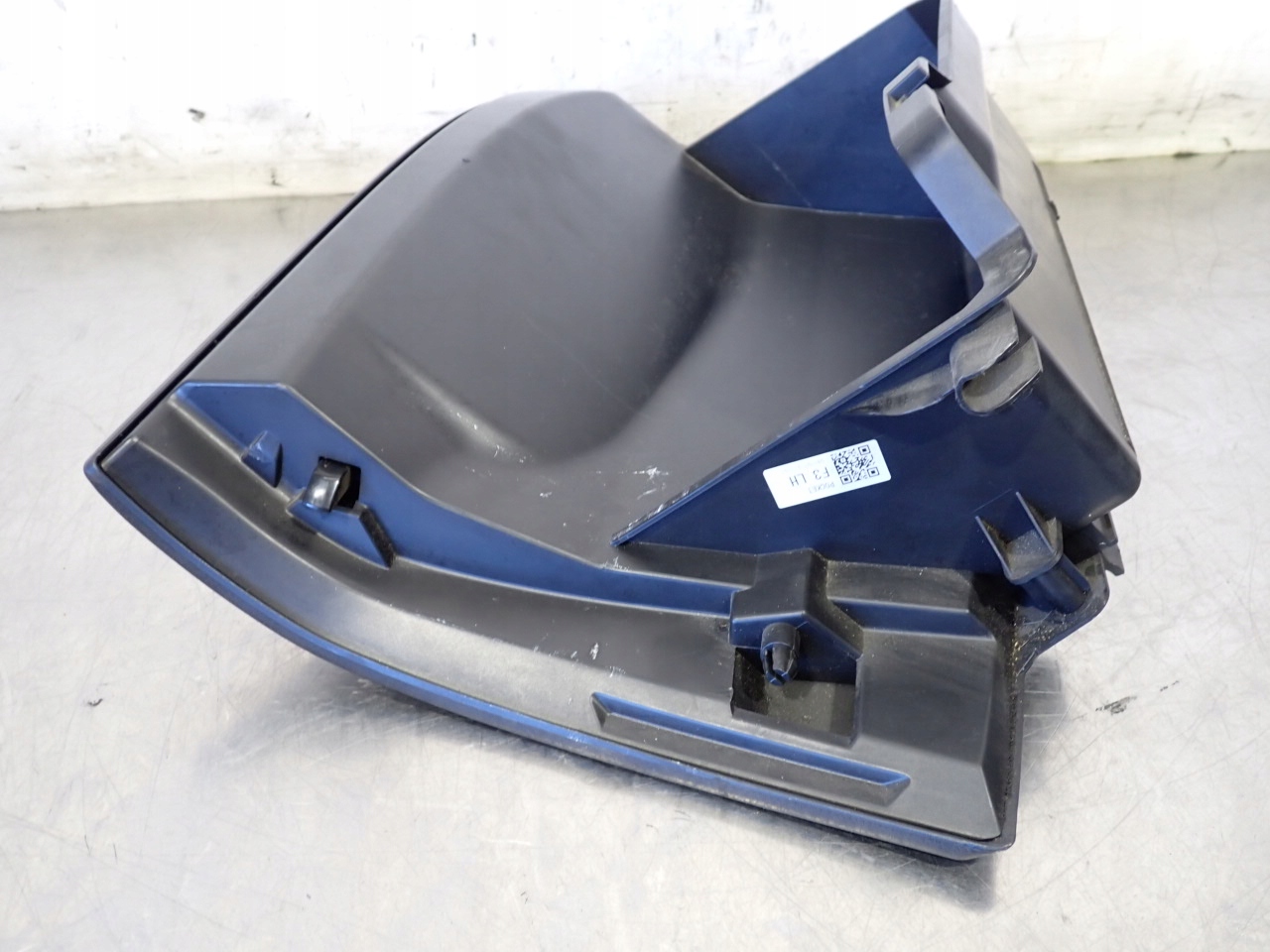 бардачок пассажира subaru IMPREZA 1.5