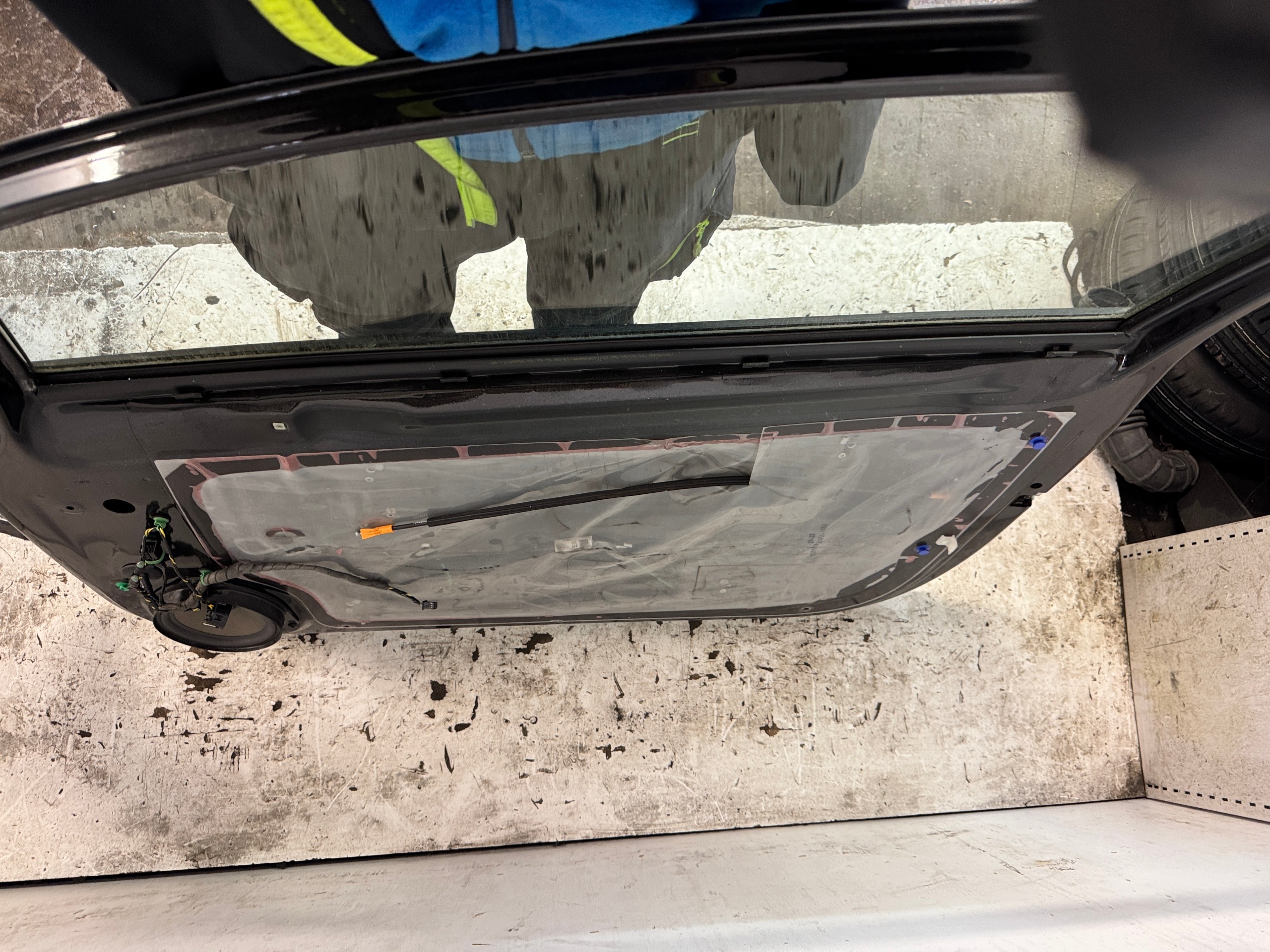 OPEL CORSA E 3D door right Z22Y black,