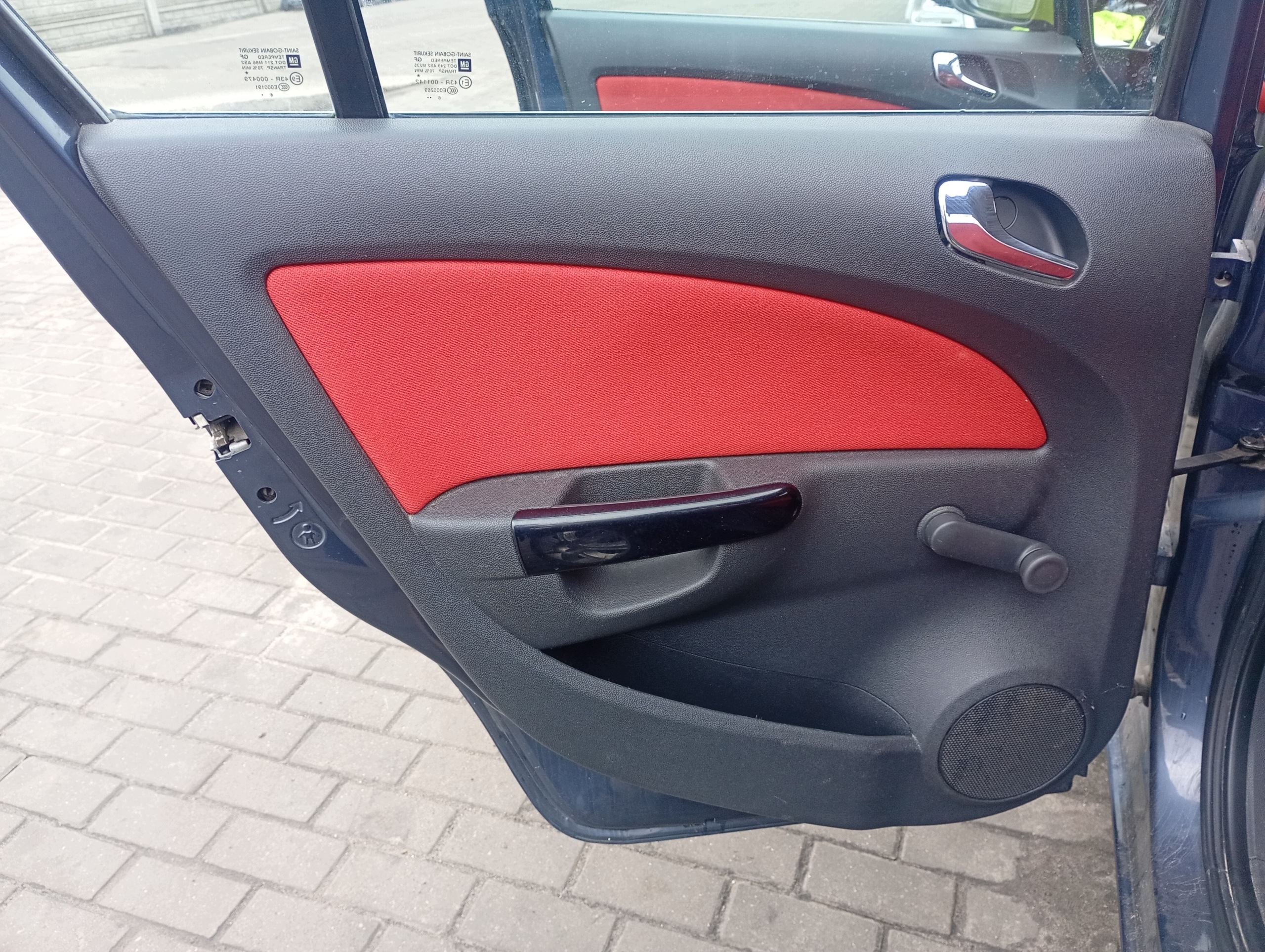 upholstery right side left rear part Opel Corsa D 06-10