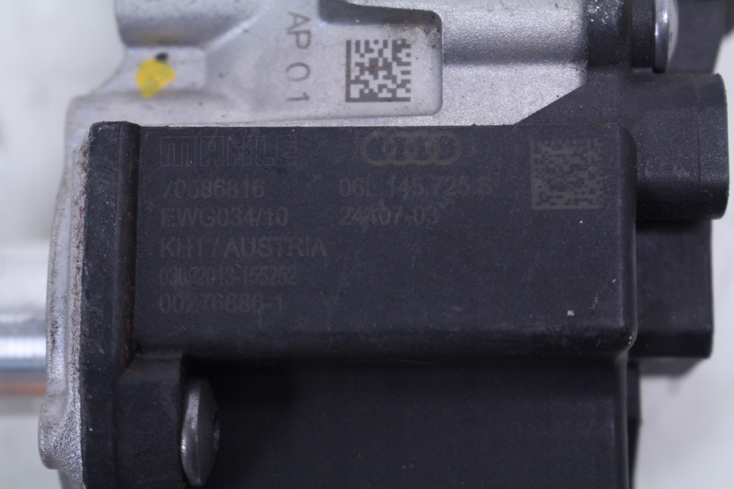 ZAWOR STEROWNIK TURBINY AUDI 06L145725S Producent części Audi OE