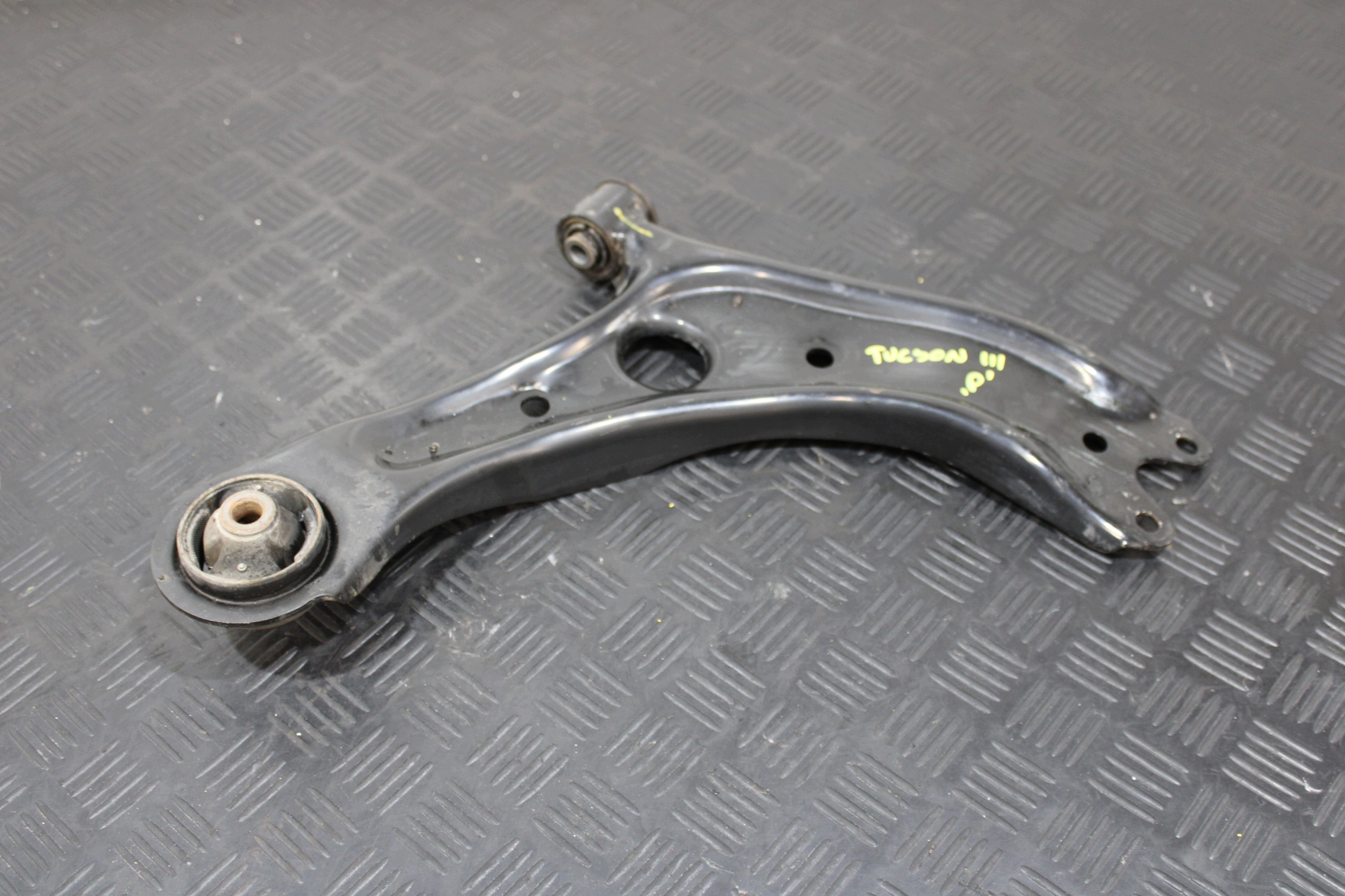 arm right front HYUNDAI TUCSON III 3 1.7 CRDI
