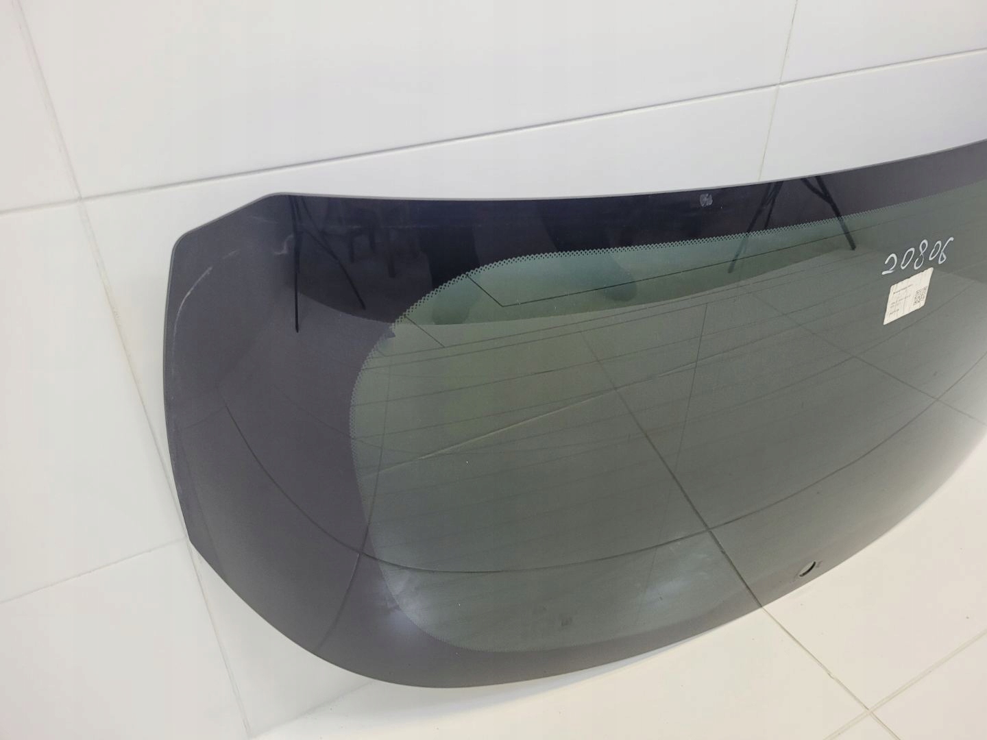 window rear Alfa Romeo Stelvio 2017 43R-005223