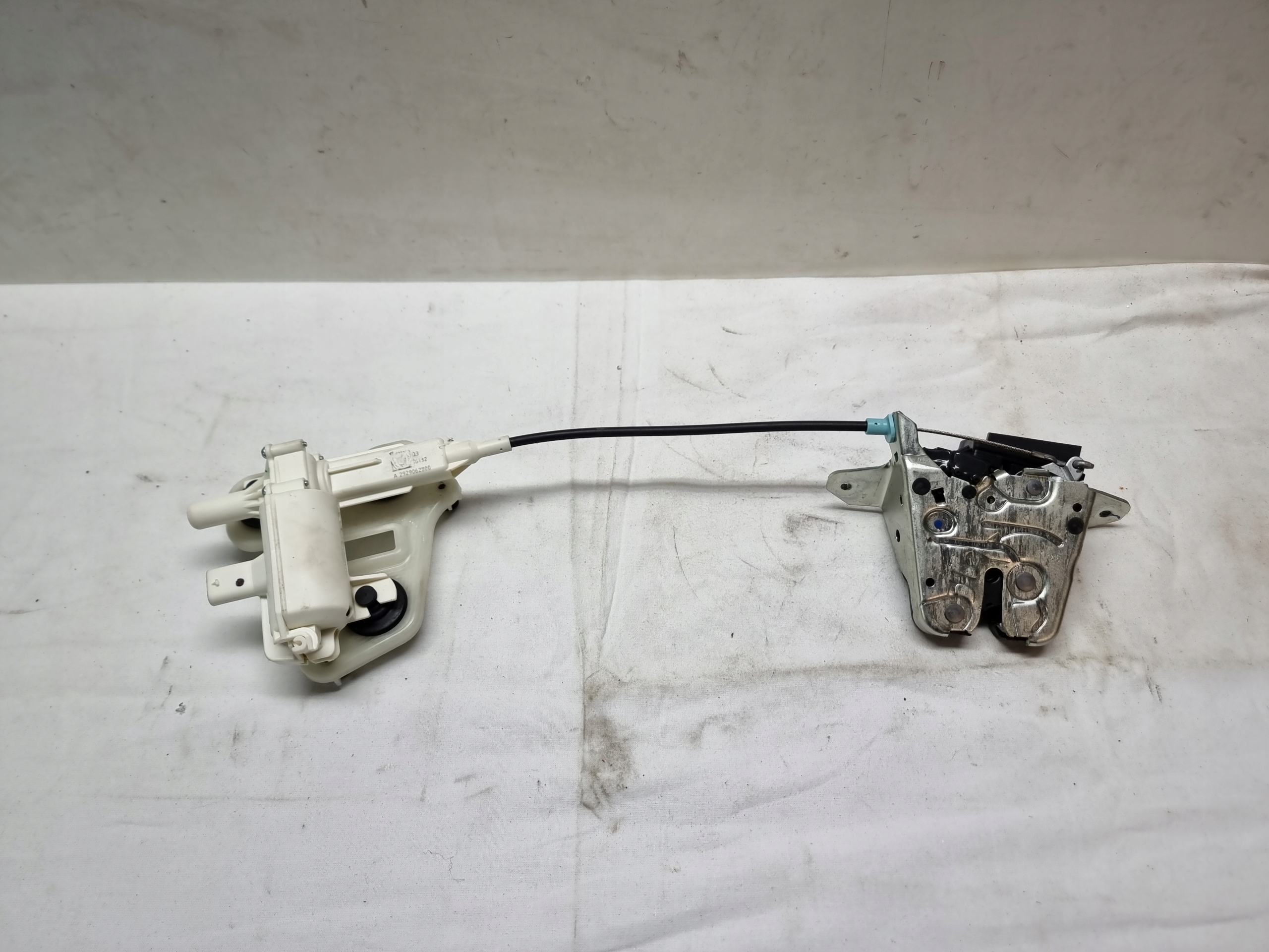 MERCEDES W292 GLE КУПЕ ЗАМОК DOCIAG КРИШКИ ЗАД.