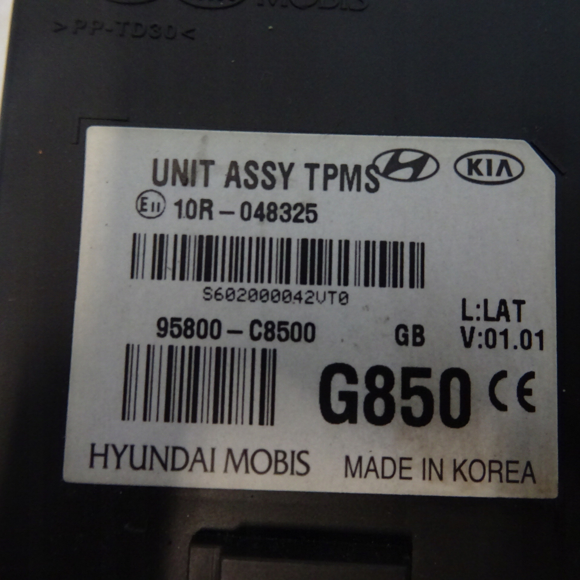 HYUNDAI I20 module TPMS 95800-C8500
