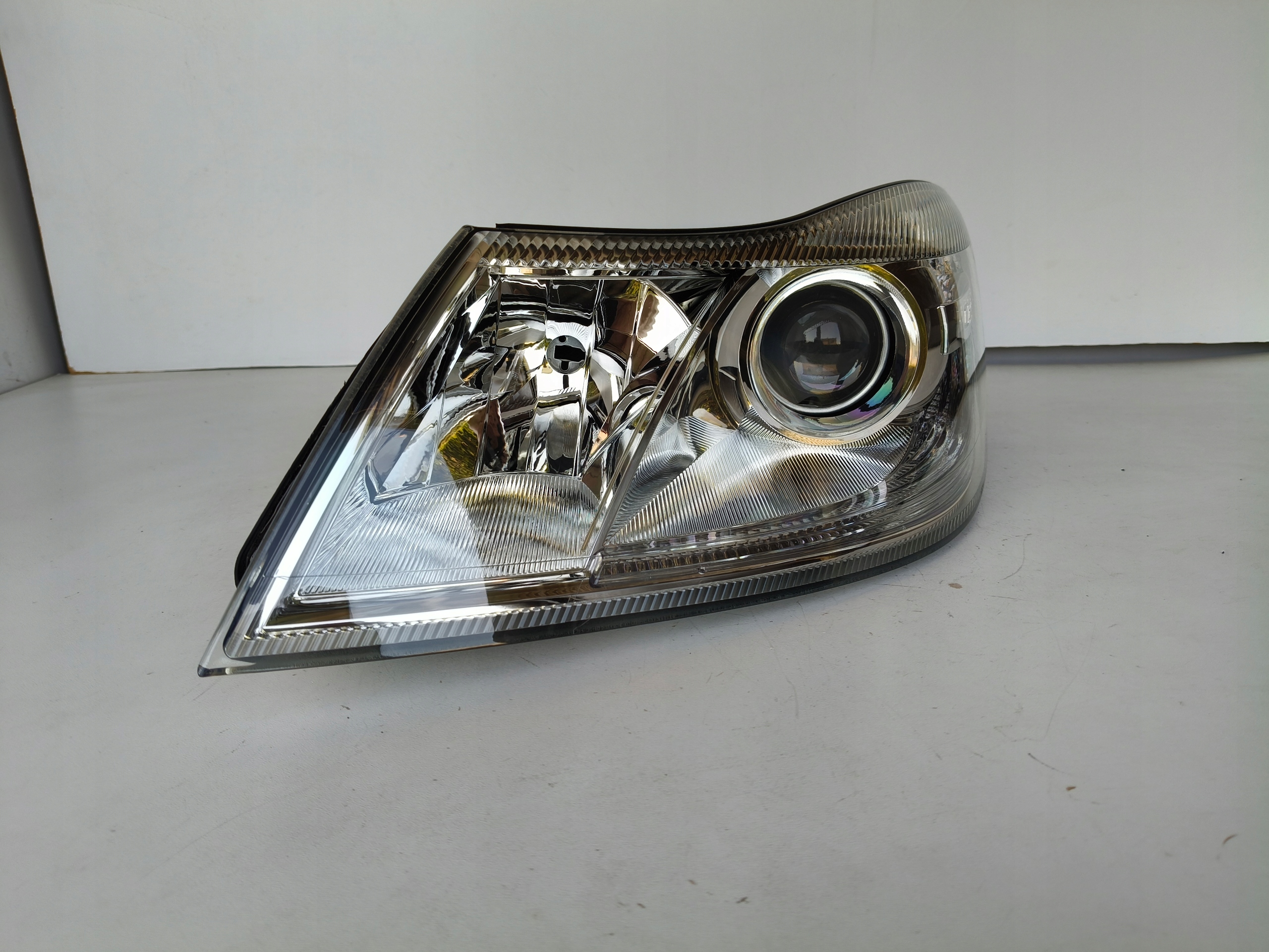 light left REFLEKTOR SKODA OCTAVIA II 2 1Z 1Z0 08- LIFT