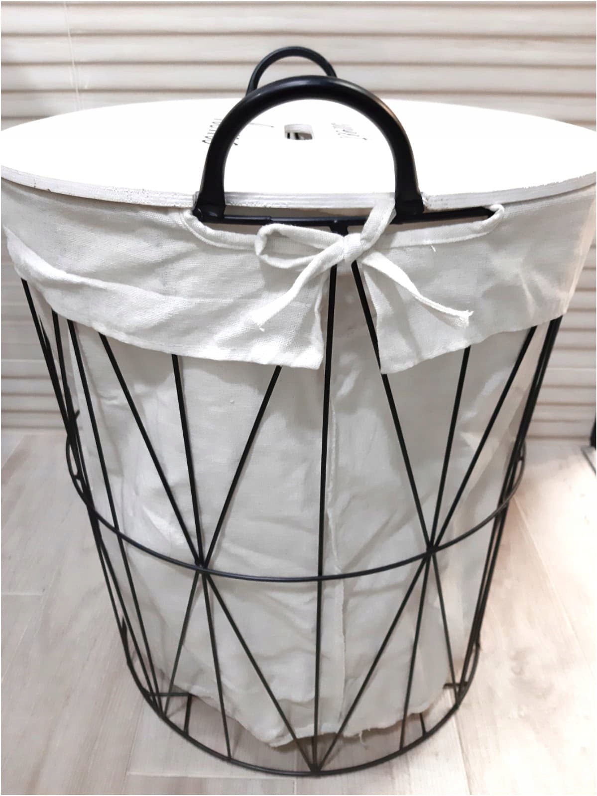 KOSZ STOLIK METAL. Z KLAPĄ+ MATERIAŁ+UCHWYTY DUŻY Marka Eurofirany