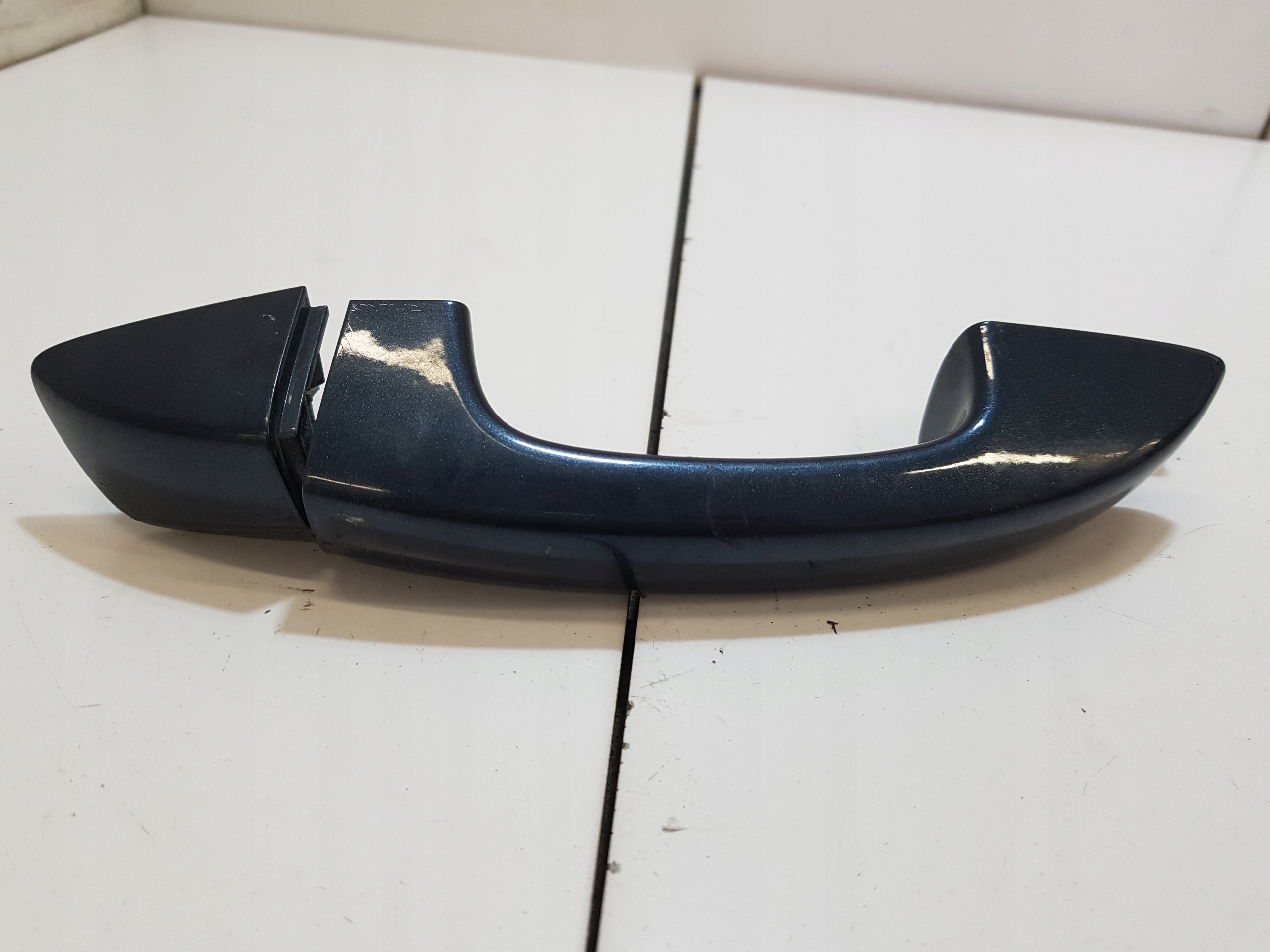 KLAMKA PRAWA PRZEDNIA ZEWNĘTRZNA VOLKSWAGEN GOLF 6