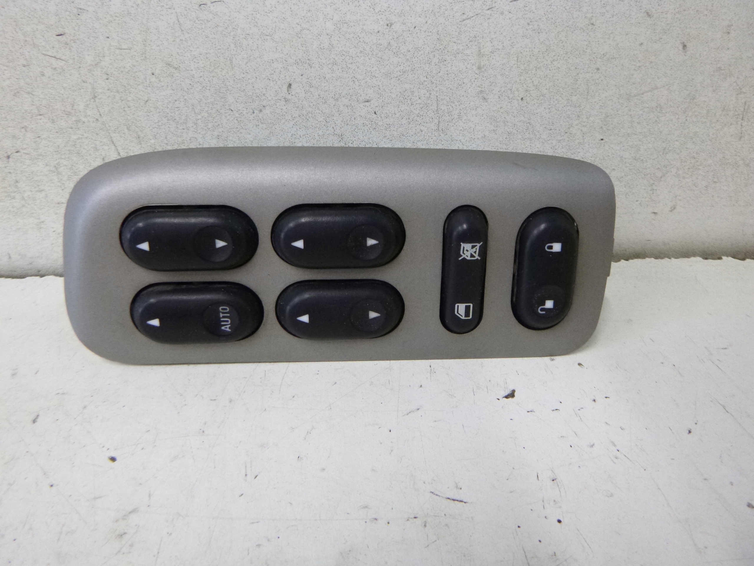 window control switch MAZDA TRIBUTE 4L8T-14540ABW 00-08 SUV switch